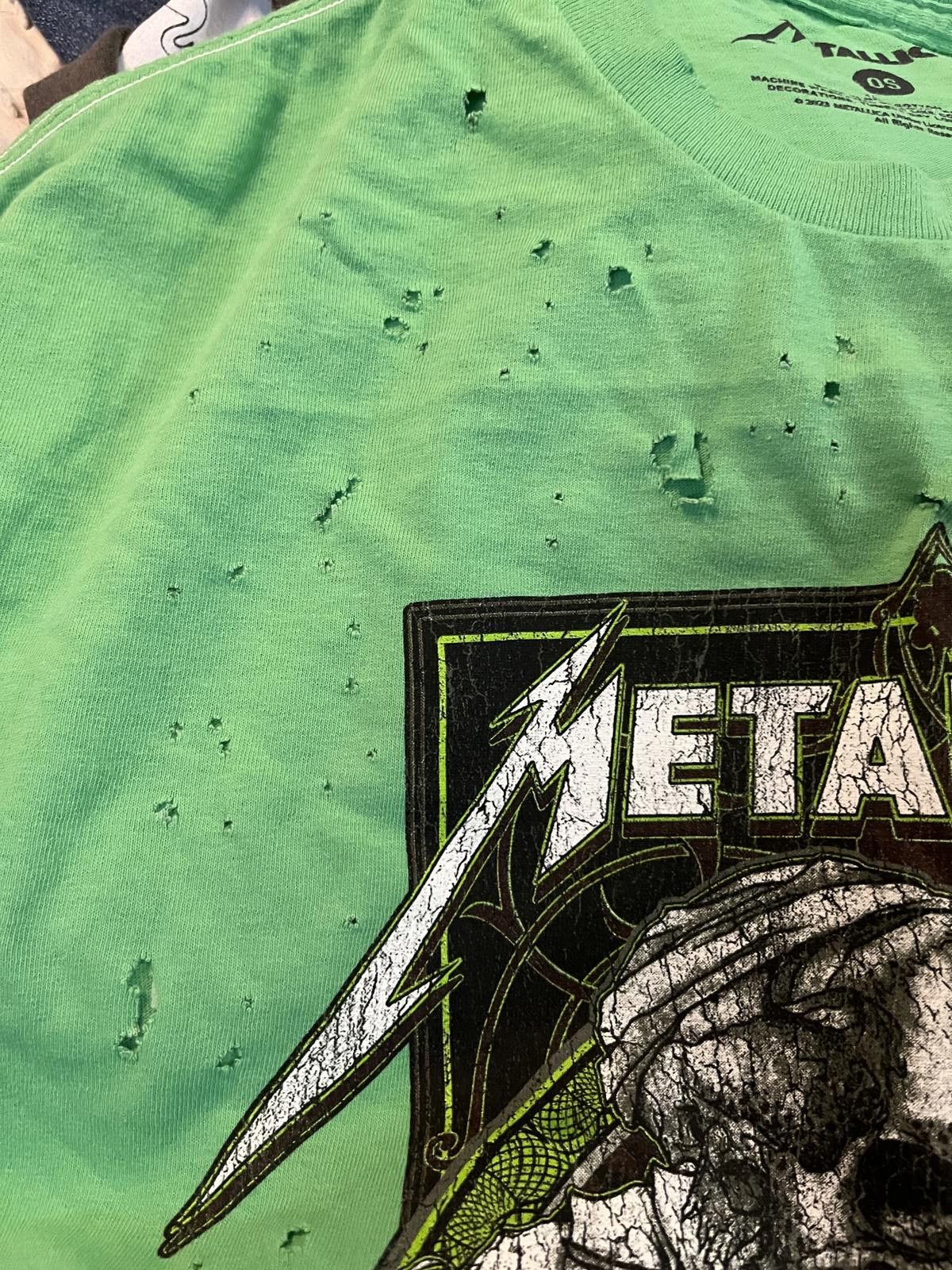 Metallica Metallica Distressed Graphic Tee Green OS (2023 Tour Merch) Size ONE SIZE - 4 Thumbnail