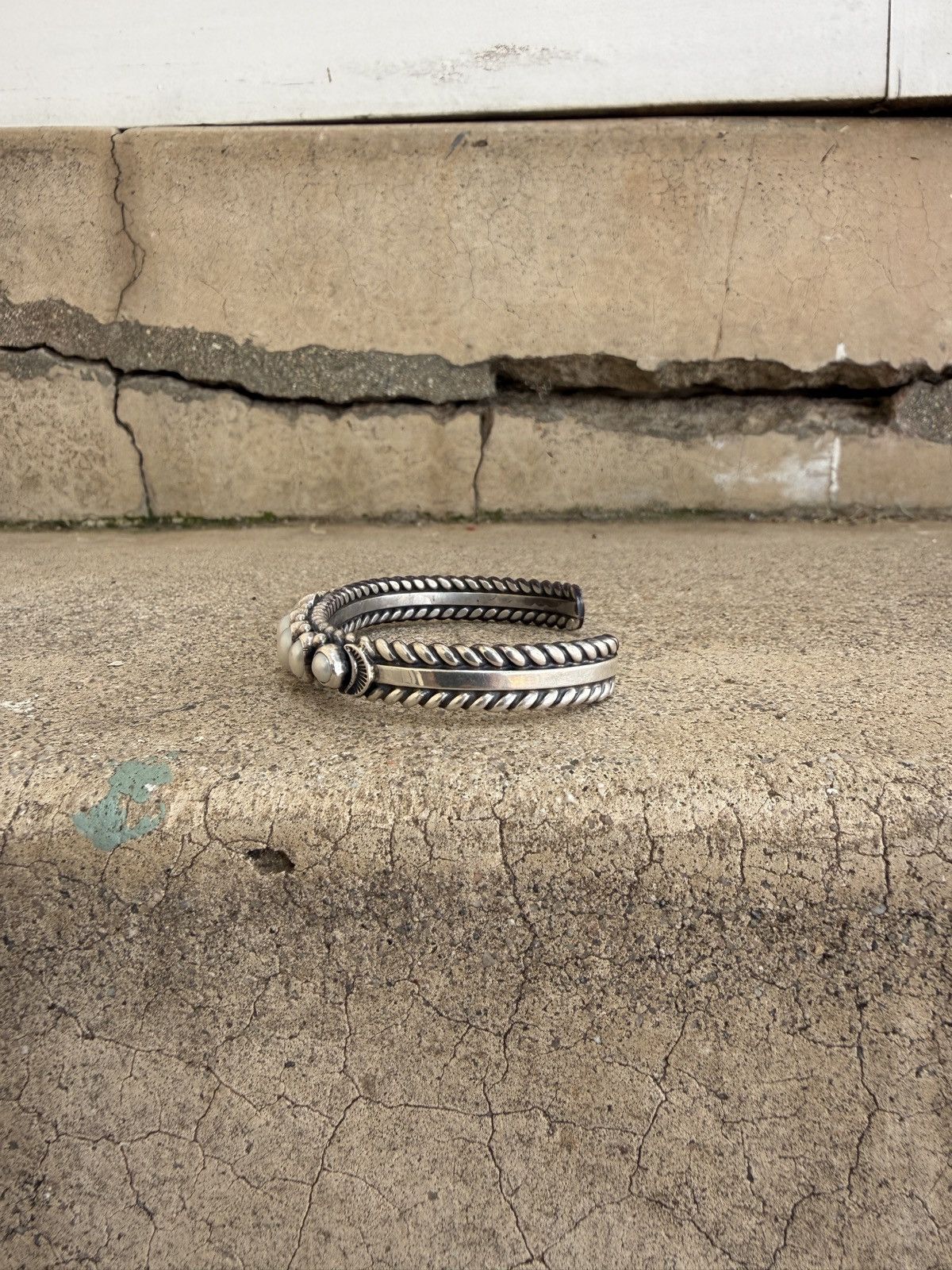 Sterling Silver Pearl Navajo Cuff Size ONE SIZE - 2 Thumbnail