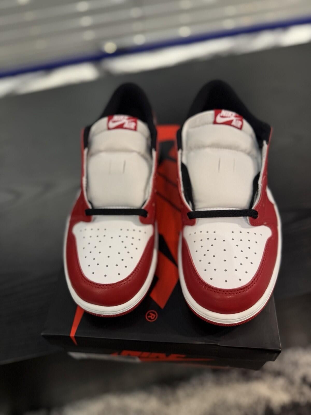 Jordan Brand Size 11.5 - Air Jordan 1 Retro OG 2025 Low Chicago New Size US 11.5 / EU 44-45 - 9 Thumbnail