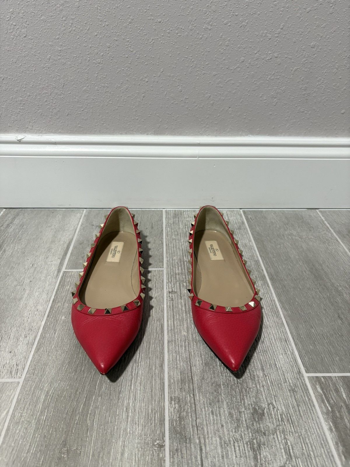 Valentino Valentino Rockstud flats Size US 8.5 / IT 38.5 - 1 Thumbnail