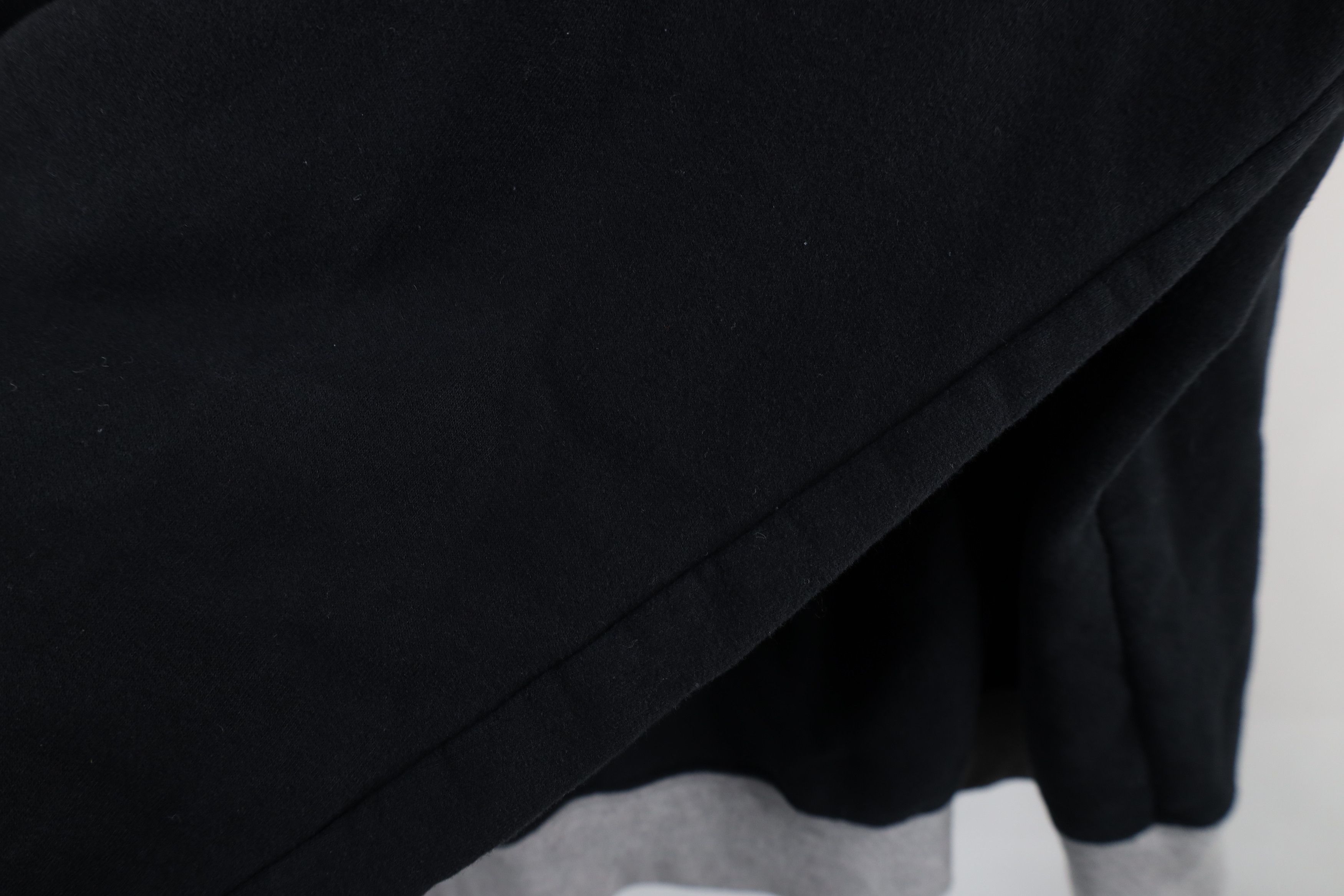 Vintage Vintage 90s Streetwear Striped Crewneck Sweatshirt Black Size US XL / EU 56 / 4 - 7 Thumbnail