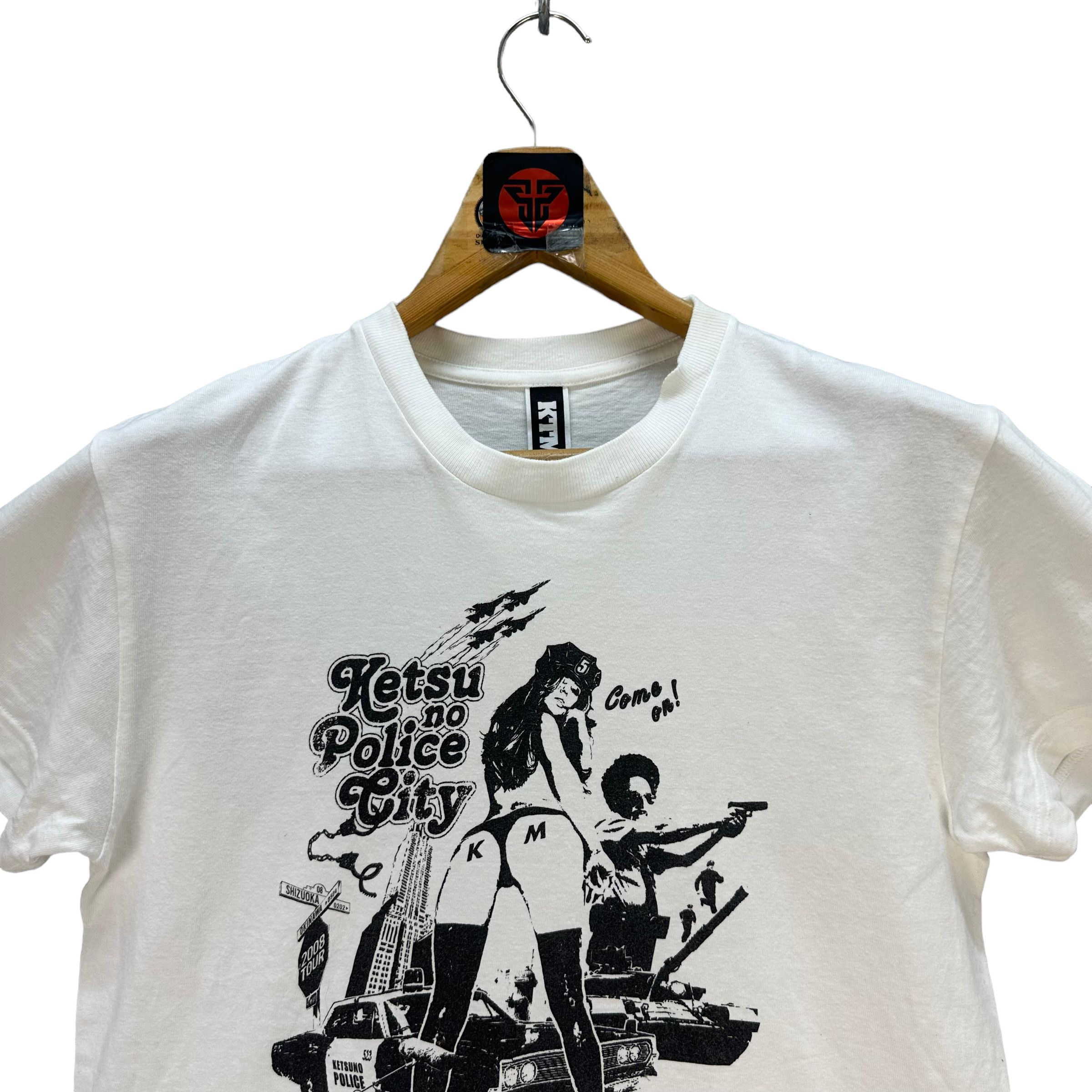 Japanese Brand VINTAGE KTM KETSU NO POLICE CITY GRPHIC TEES # Size US S / EU 44-46 / 1 - 2 Thumbnail