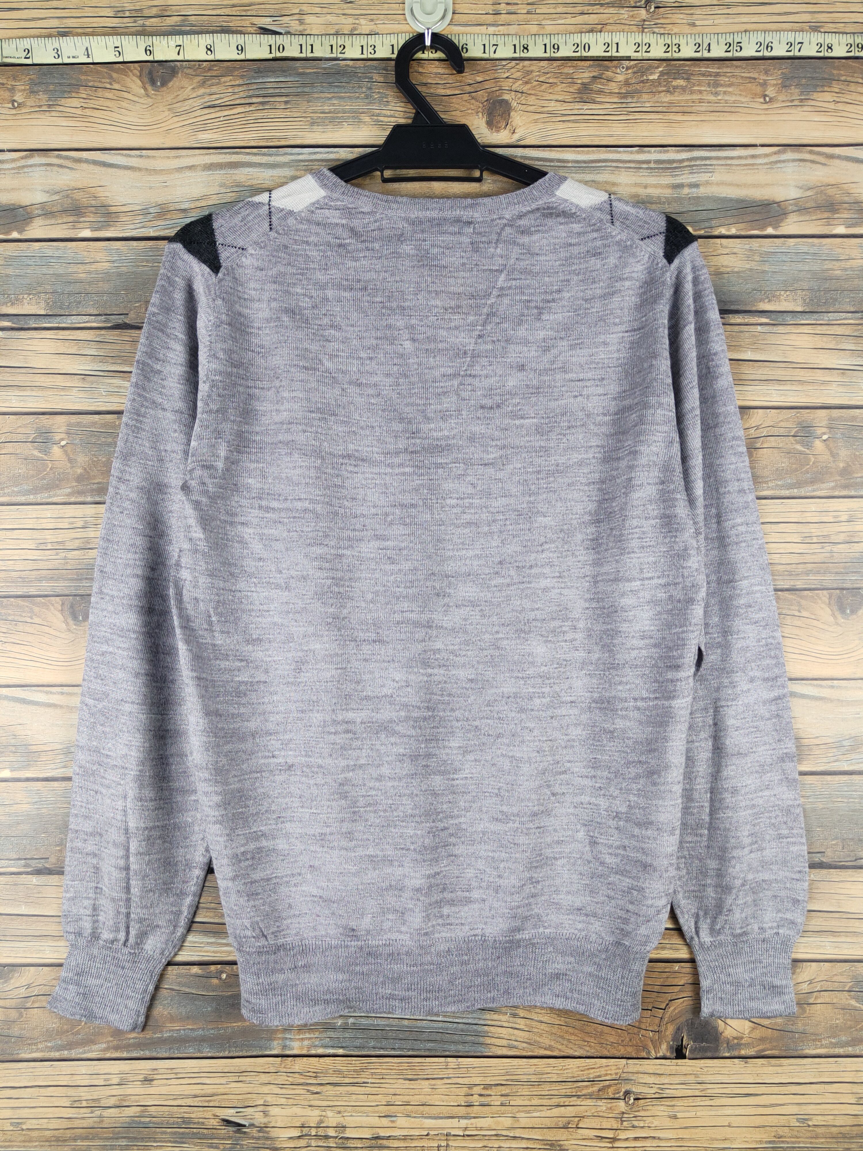 Comme Ca Ism Comme Ca Ism Gray V-Neck Argyle Knitwear Sweatshirts #W1193 Size US M / EU 48-50 / 2 - 7 Thumbnail