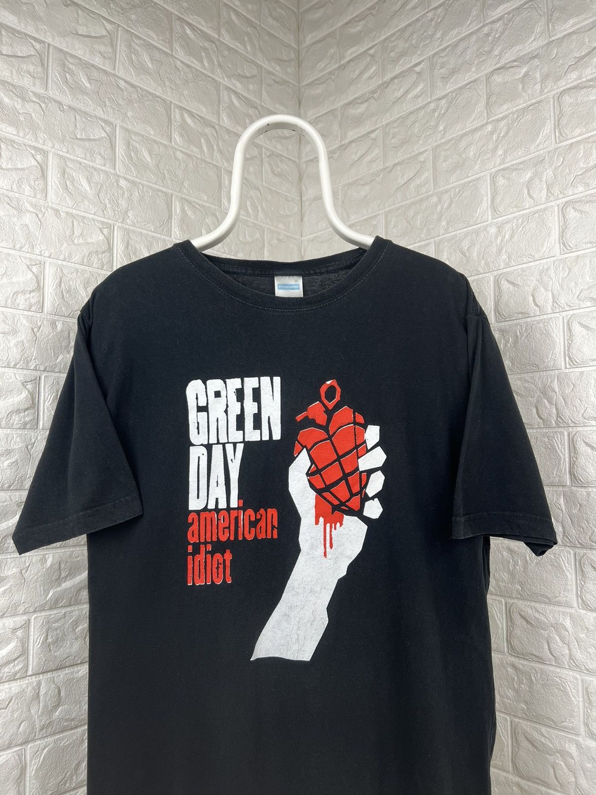 Band Tees × Vintage Vintage Green Day American Idiot Tee Size US XL / EU 56 / 4 - 2 Thumbnail