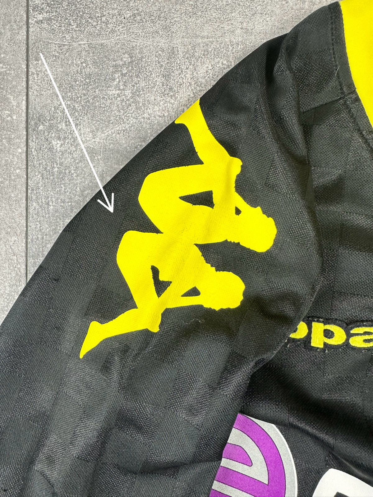Kappa Kappa Borussia Dortmund #18 Lucas 2010/11 Away Jersey Size US XL / EU 56 / 4 - 11 Thumbnail
