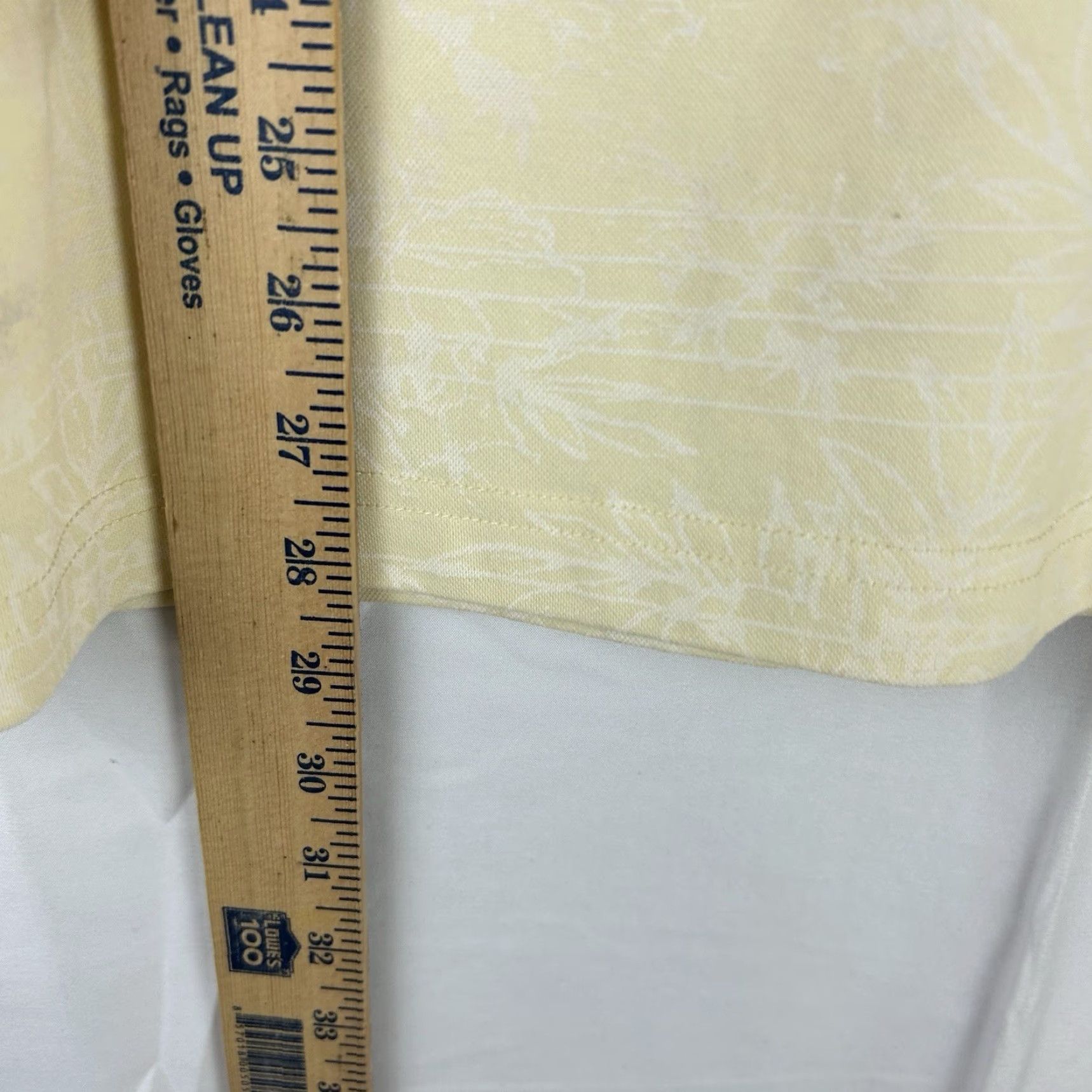 TravisMathew Travis Mathew Polo Shirt Mens M Meringue Yellow Porpoise Pima Blend Golf Flaw Pre-owned Fair Stains Front Back Bottom Size US M / EU 48-50 / 2 - 6 Thumbnail