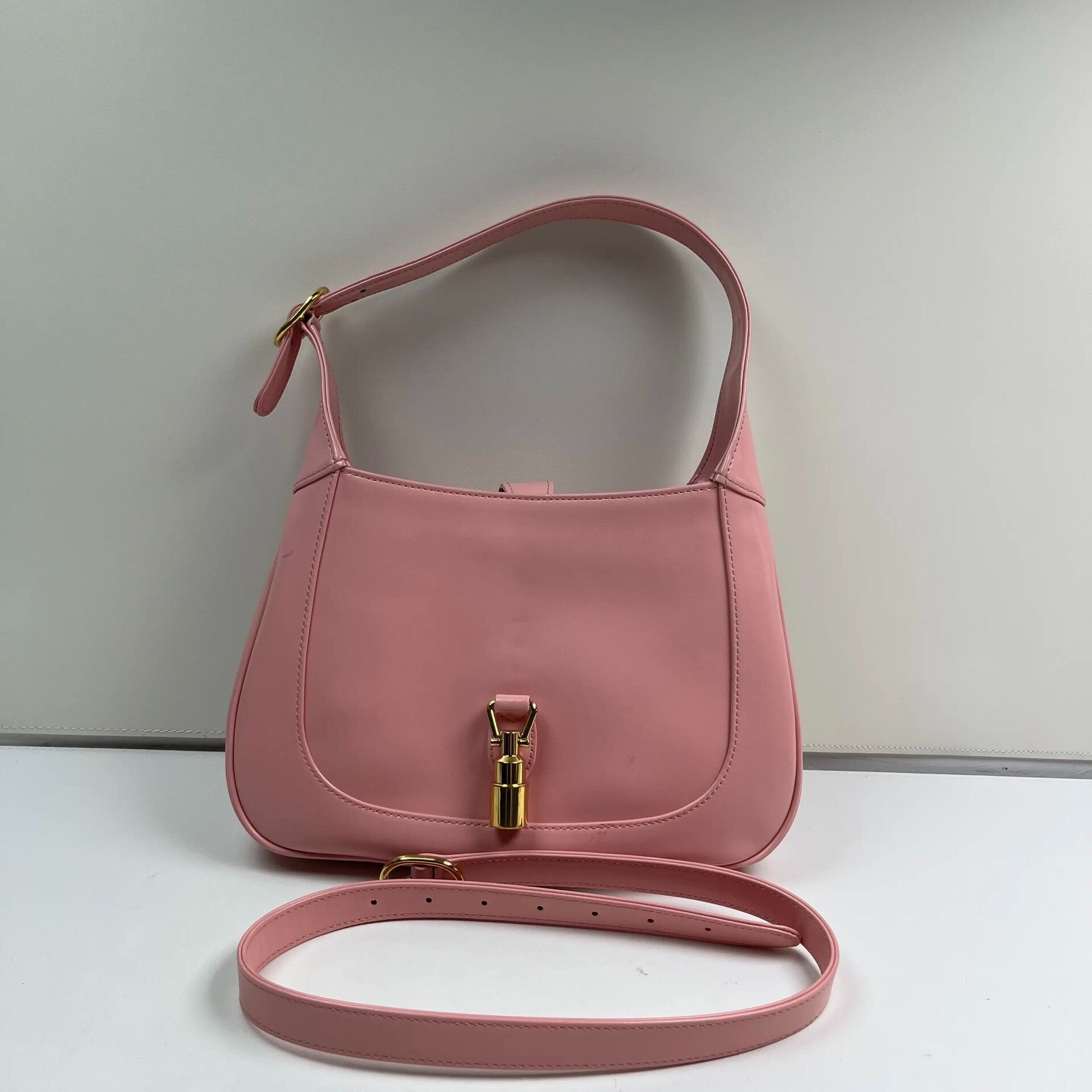 Gucci Pre-loved Bag Very good condition Size ONE SIZE - 1 Thumbnail