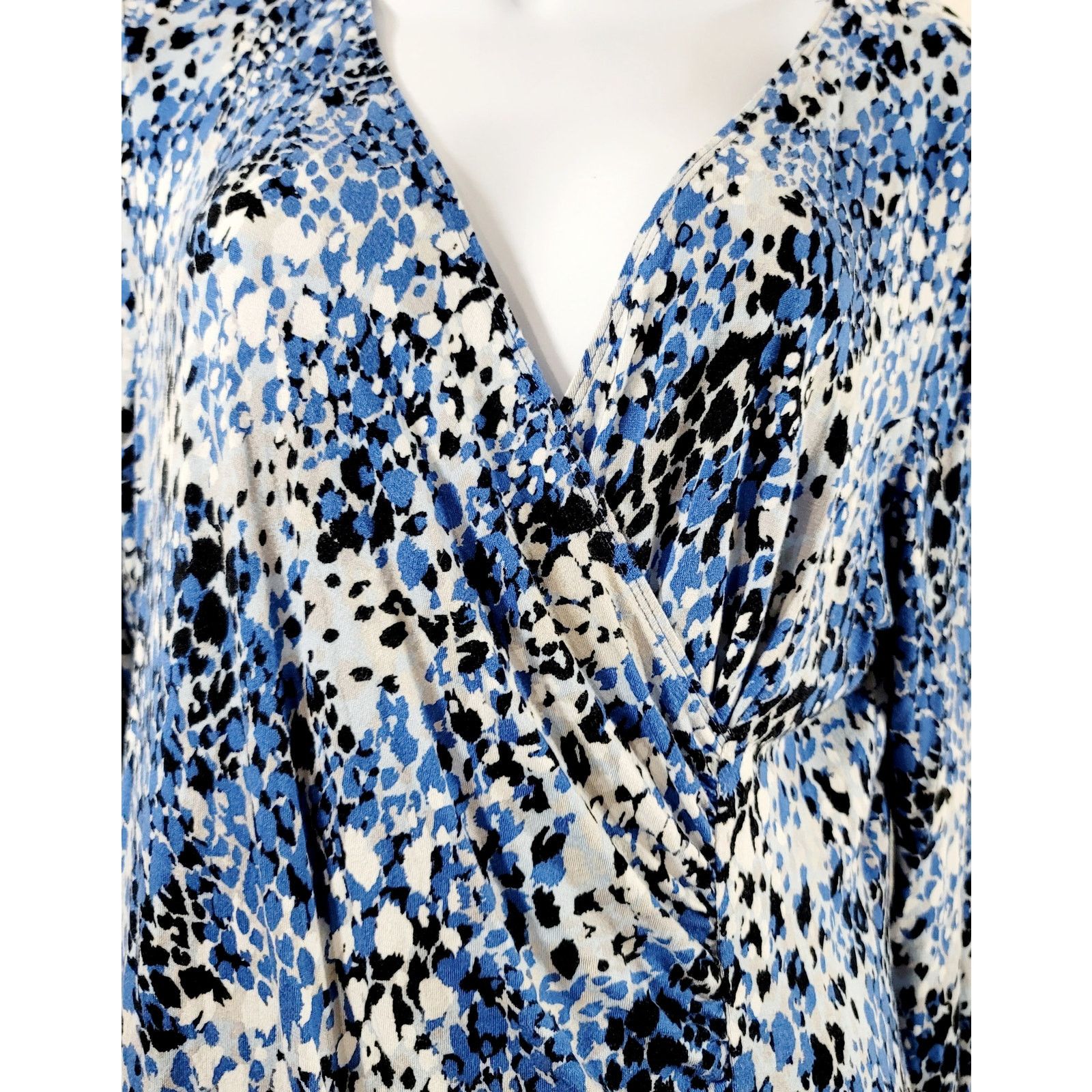 Other Dana Buchman Blue White Abstract Ruched Crisscross Top M Size M / US 6-8 / IT 42-44 - 5 Thumbnail