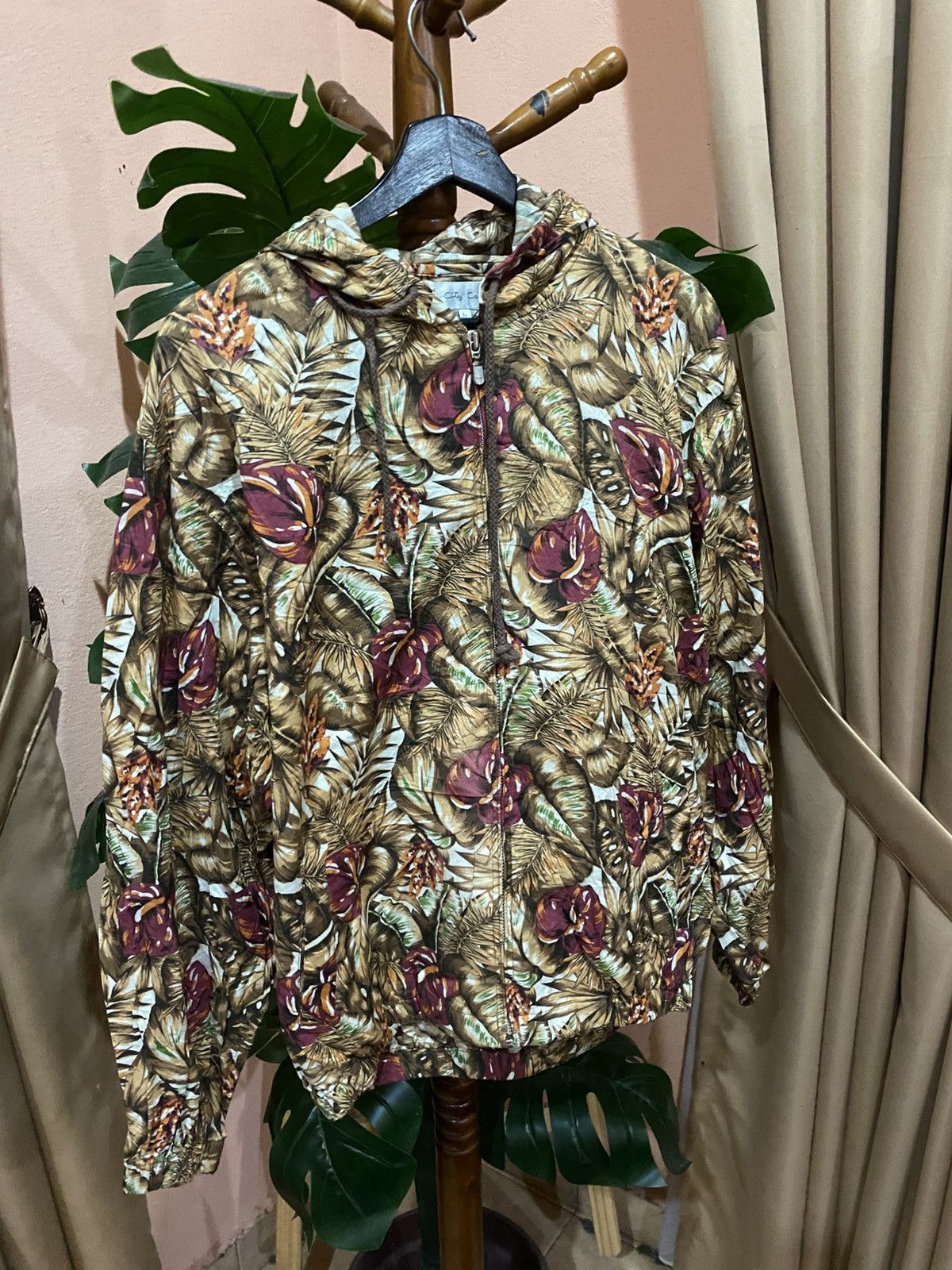 Vintage Vintage City Cat’s Floral Printed Hooded Jacket – 80s Retro Size US M / EU 48-50 / 2 - 3 Thumbnail