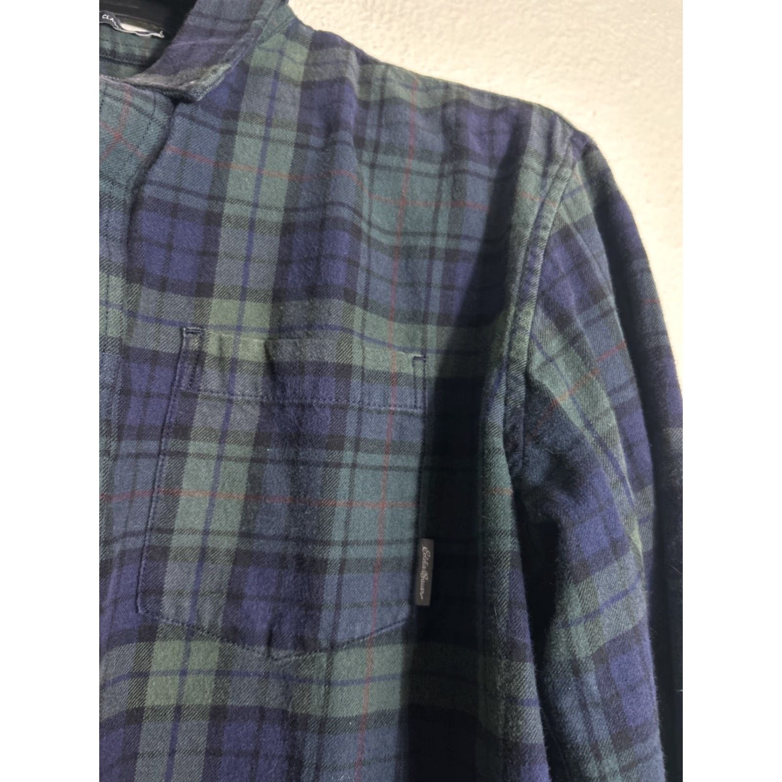 Eddie Bauer Eddie Bauer Mens Large Classic Fit Plaid Blue Button-Up Shirt Size US L / EU 52-54 / 3 - 6 Thumbnail
