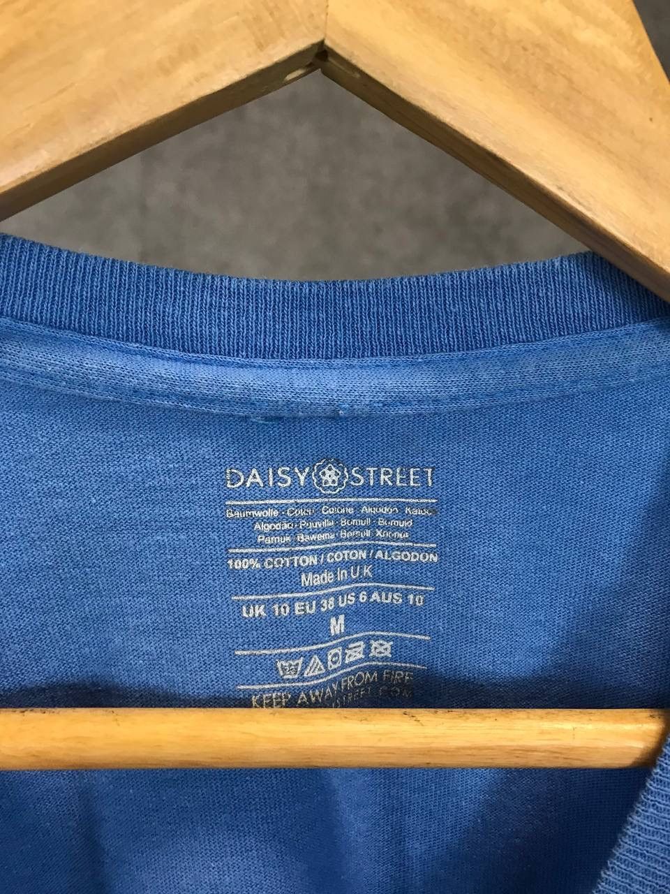 Other Art other designer tee Size US M / EU 48-50 / 2 - 4 Thumbnail