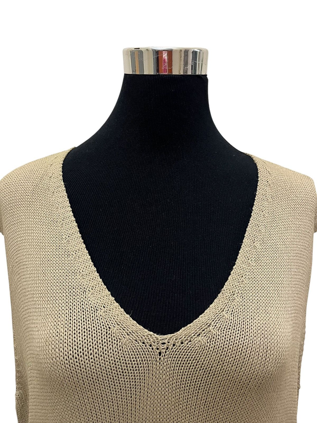 Max Mara Max Mara Unisex Fine Wool Knitted Sleeveless Top Size ONE SIZE - 7 Thumbnail