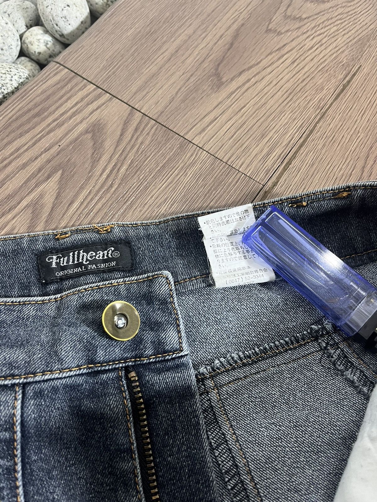 Hysteric Glamour × Japanese Brand Vintage Fullheart Japanese Brand Flared Wash Jeans Size US 27 - 11 Thumbnail