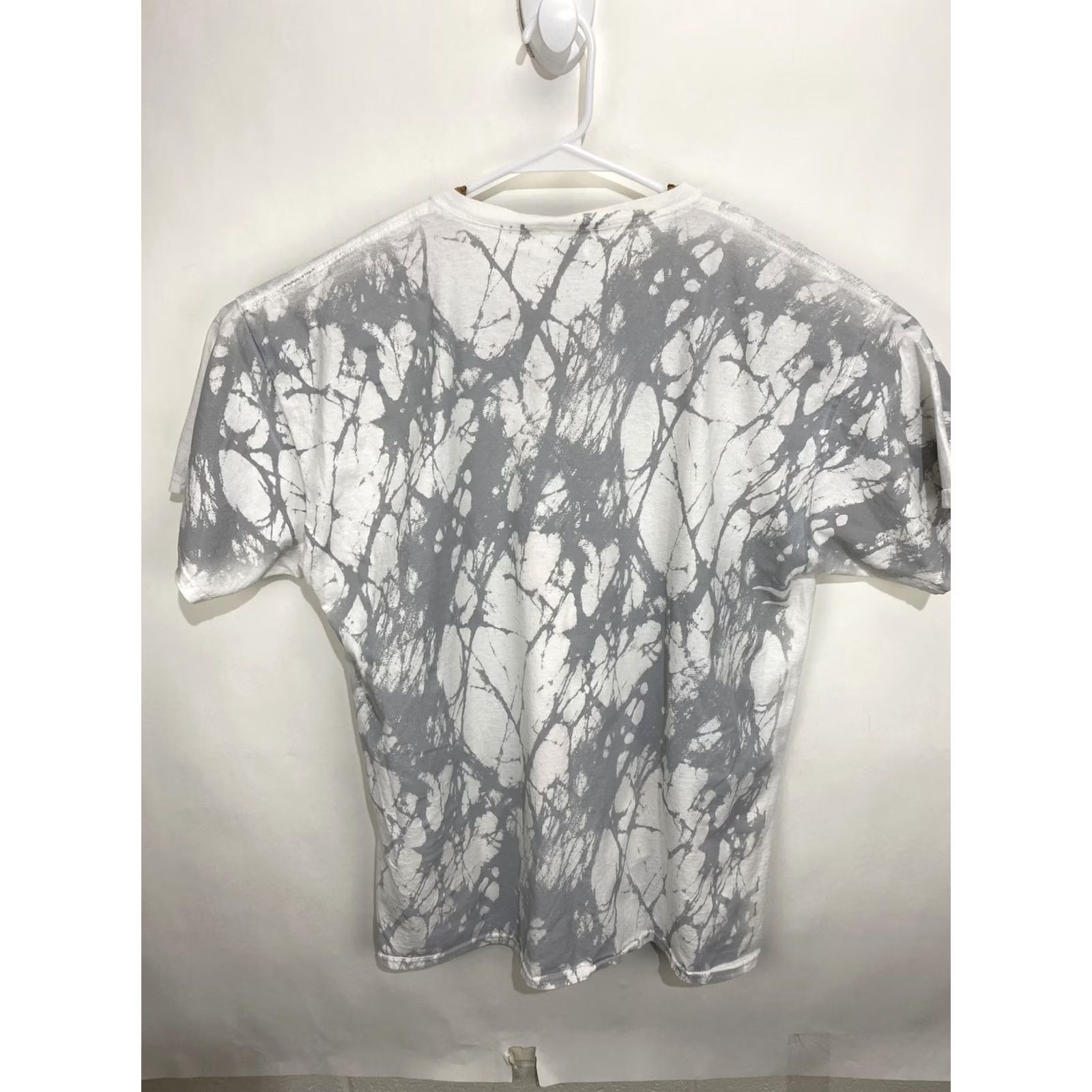 Fruit Of The Loom VINTAGE Fruit of the Loom T-Shirt Men’s XL White Savage Bear Graphic Print Crew Neck Short Sleeve Y2K 2000s Size US XL / EU 56 / 4 - 7 Thumbnail