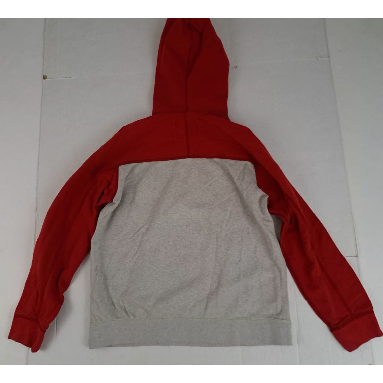 American Eagle Outfitters VINTAGE American Eagle Outfitters Red & Grey Cotton Hooded Sweatshirt L Unisex Adults 24in 24in pit to pit Size US L / EU 52-54 / 3 - 7 Thumbnail