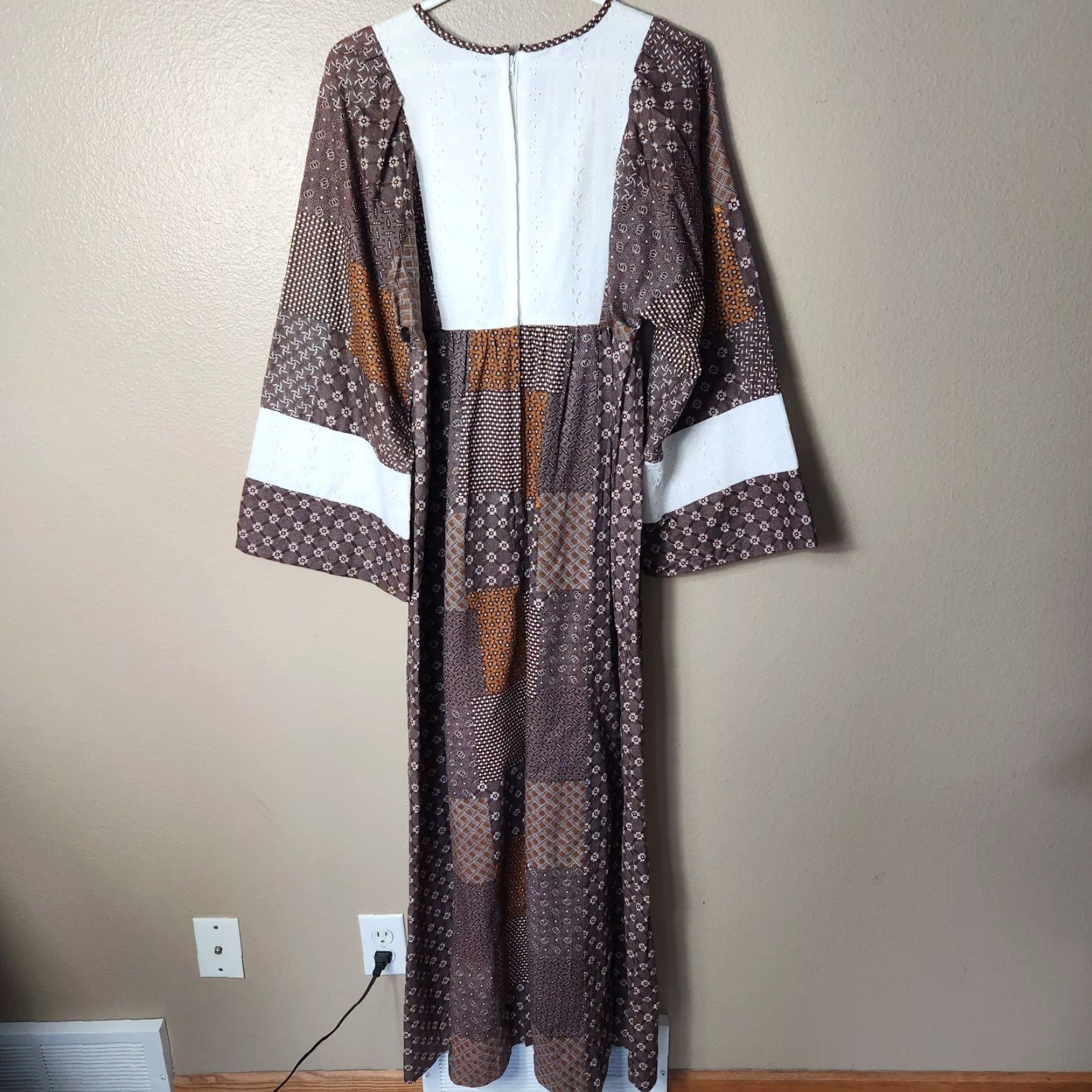 Vintage VINTAGE Trivia 70s Patchwork Hippie Prairie Maxi Dress M Brown Day Dress Maxi Hippie 1970s Womens Size M / US 6-8 / IT 42-44 - 7 Thumbnail
