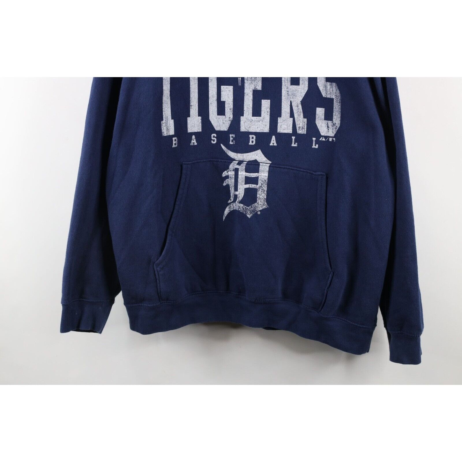 Majestic × Vintage Vintage Majestic Faded Detroit Tigers Baseball Hoodie Size US L / EU 52-54 / 3 - 3 Thumbnail