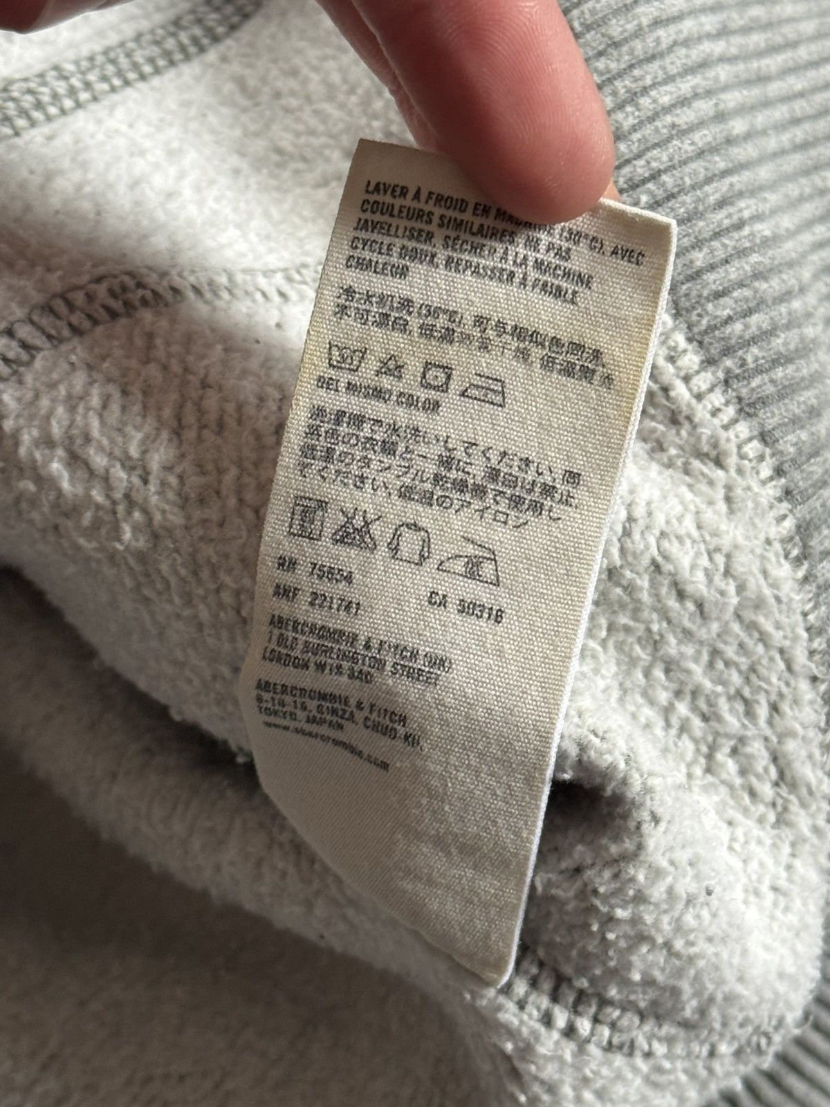 Abercrombie & Fitch Abercrombie & Fitch Y2K Fur Faux hoodie if six was nine LGB Size S / US 4 / IT 40 - 13 Thumbnail