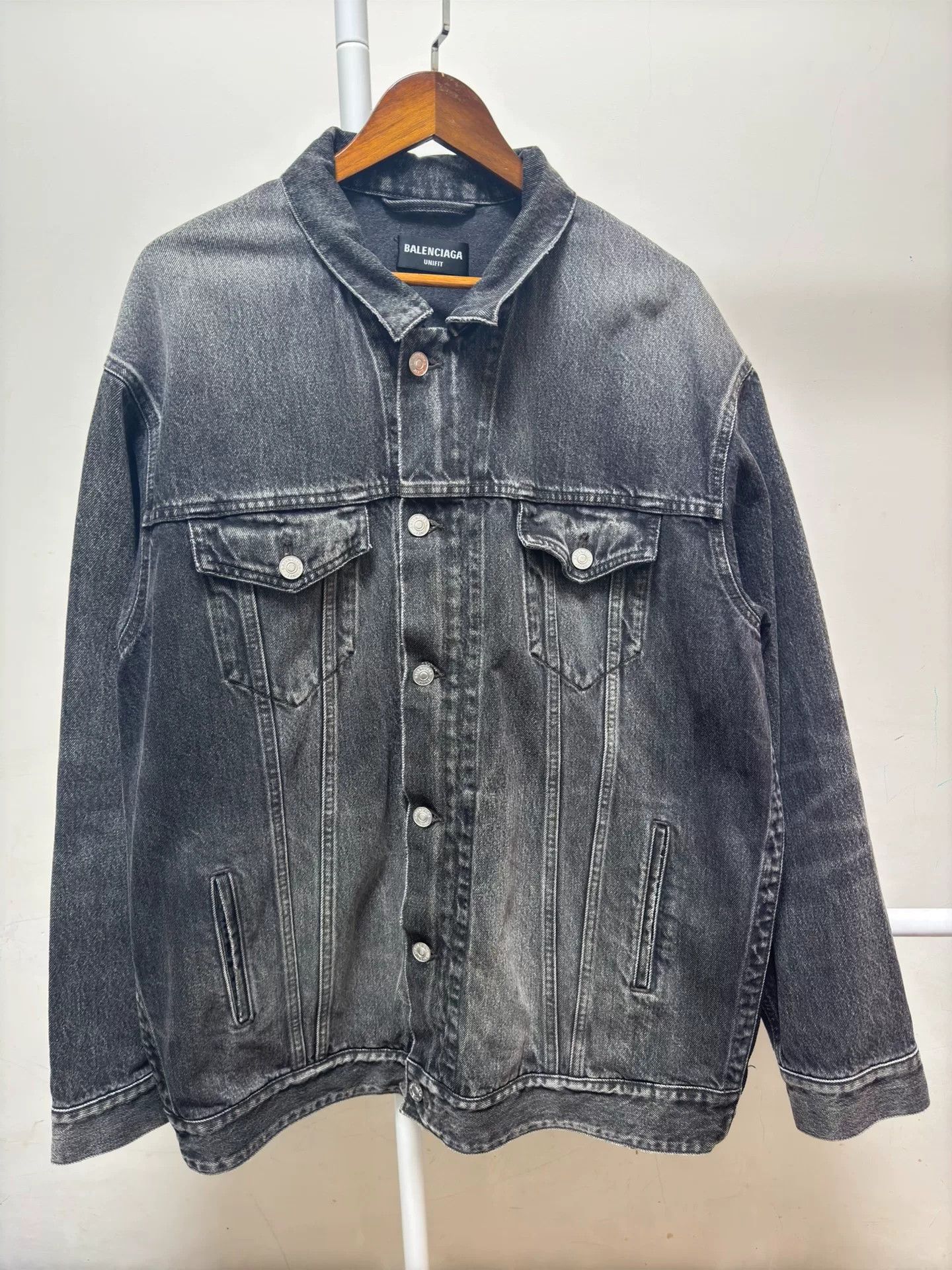 Balenciaga Balenciaga Side Zip Washed Denim Jacket XS Size US XS / EU 42 / 0 - 1 Thumbnail