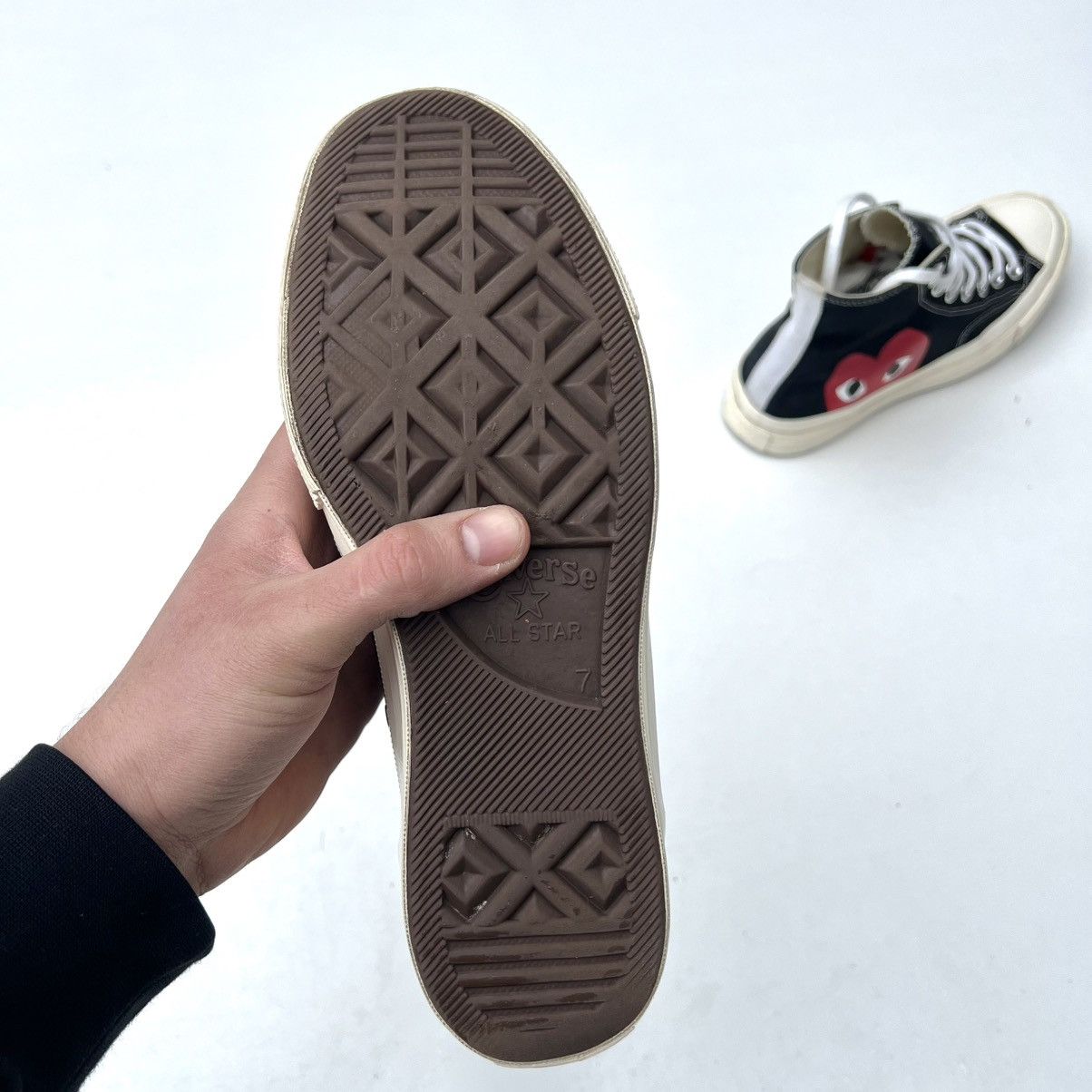 Comme des Garcons PLAY × Converse Converse Comme des Garcons Play shoes Size US 7 / EU 40 - 11 Thumbnail