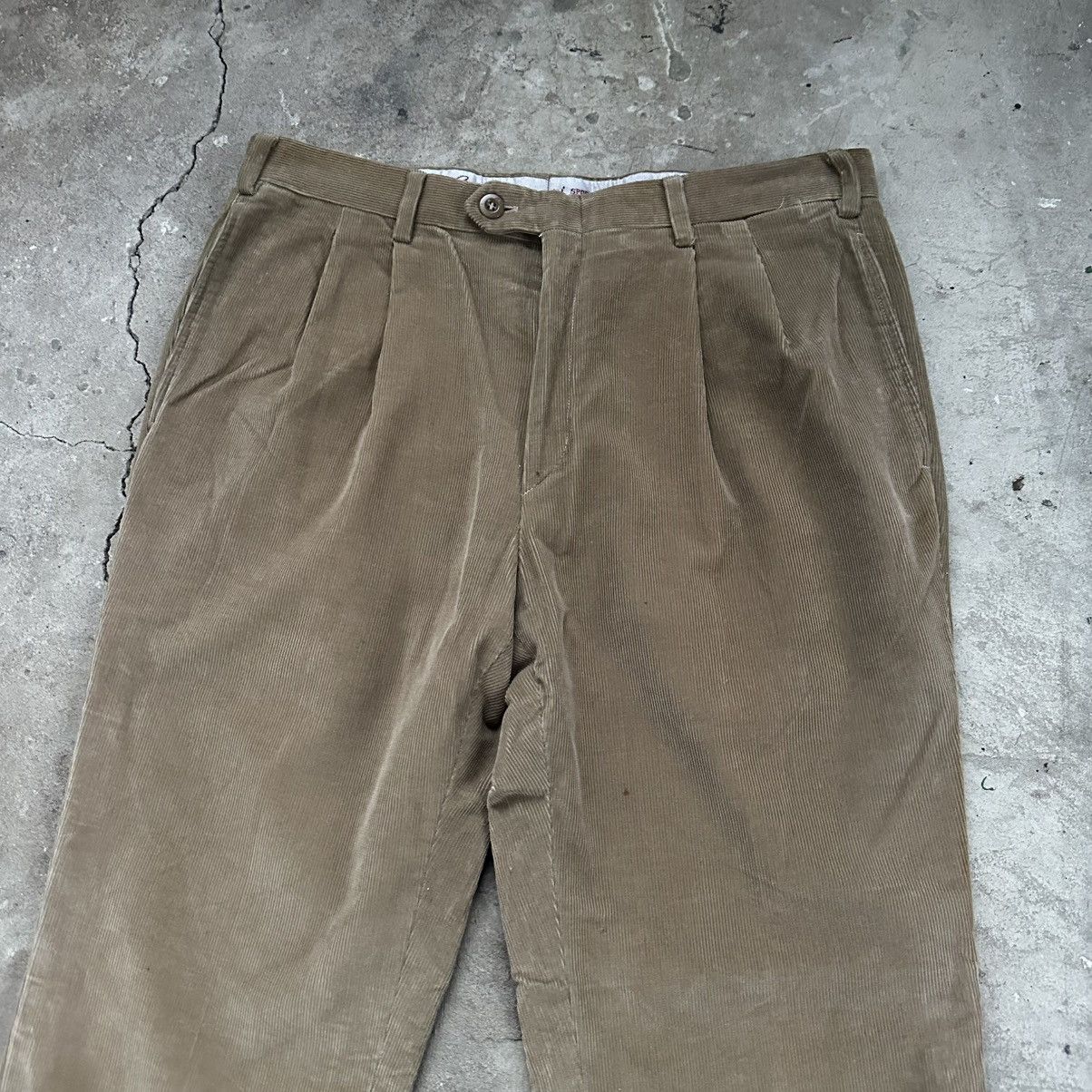 Brioni Brioni brown vintage corduroy pants Size US 32 / EU 48 - 5 Thumbnail