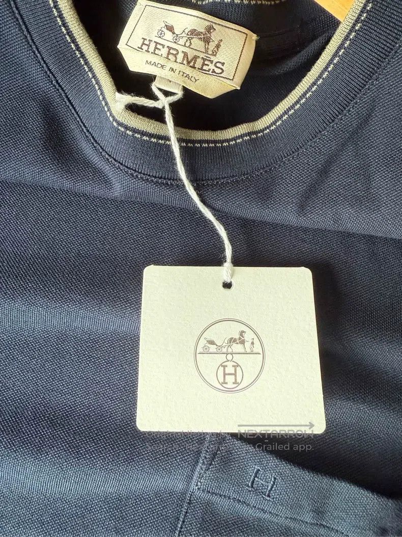 Hermes Hermes Men's T-shirt with a small H pocket on the chest, b Size US L / EU 52-54 / 3 - 5 Thumbnail