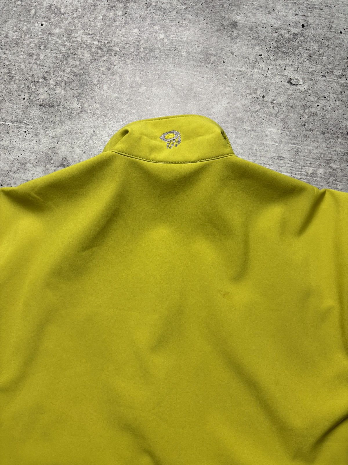 Mountain Hardwear Vintage Mountain Hardwear Softshell Jacket Size US L / EU 52-54 / 3 - 10 Thumbnail
