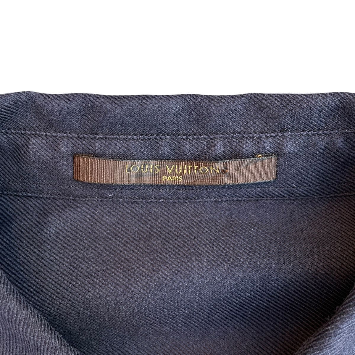 Louis Vuitton VINTAGE Louis Vuitton Black Button-up Dress Shirt Size US L / EU 52-54 / 3 - 4 Thumbnail