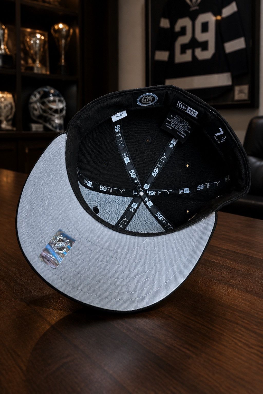 New Era Exclusive Anaheim Ducks NHL 7 1/8 59fifty Black/Gray Bottom Size ONE SIZE - 6 Thumbnail
