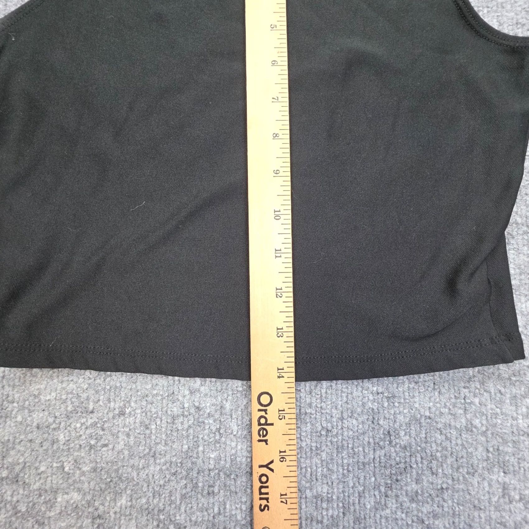 Patagonia VINTAGE Patagonia Tank Top Women's Medium Black Made USA Crop Workout Size S / US 4 / IT 40 - 7 Thumbnail