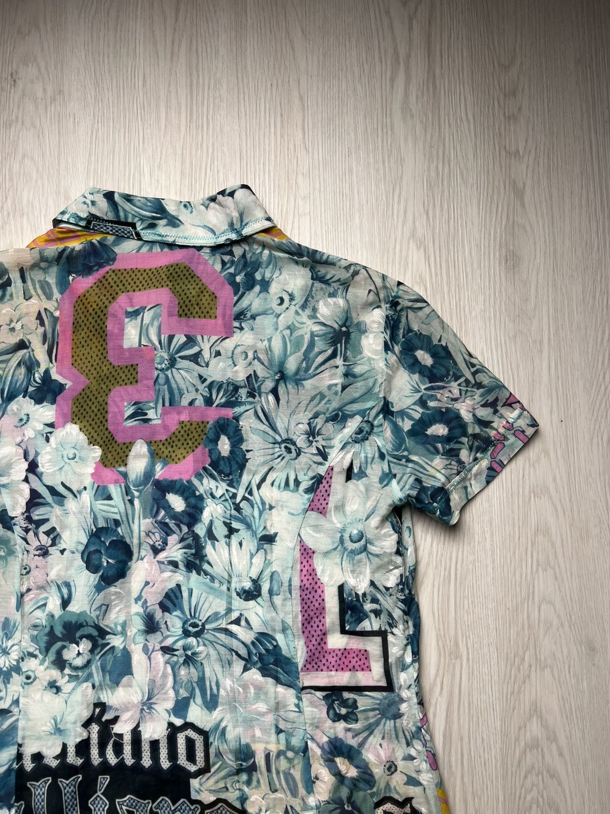 John Galliano John Galliano Stars Floral Print Tropical Shirt Size US S / EU 44-46 / 1 - 5 Thumbnail