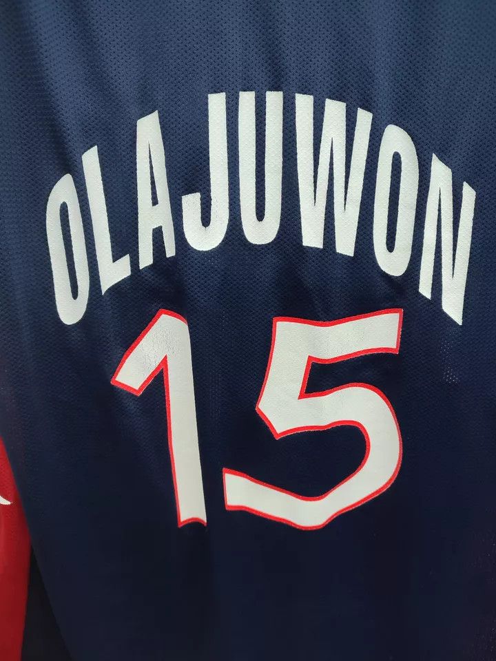 NBA Vintage Champion Hakeem Olajuwon Jersey Team USA NEW Nba Size US S / EU 44-46 / 1 - 8 Thumbnail