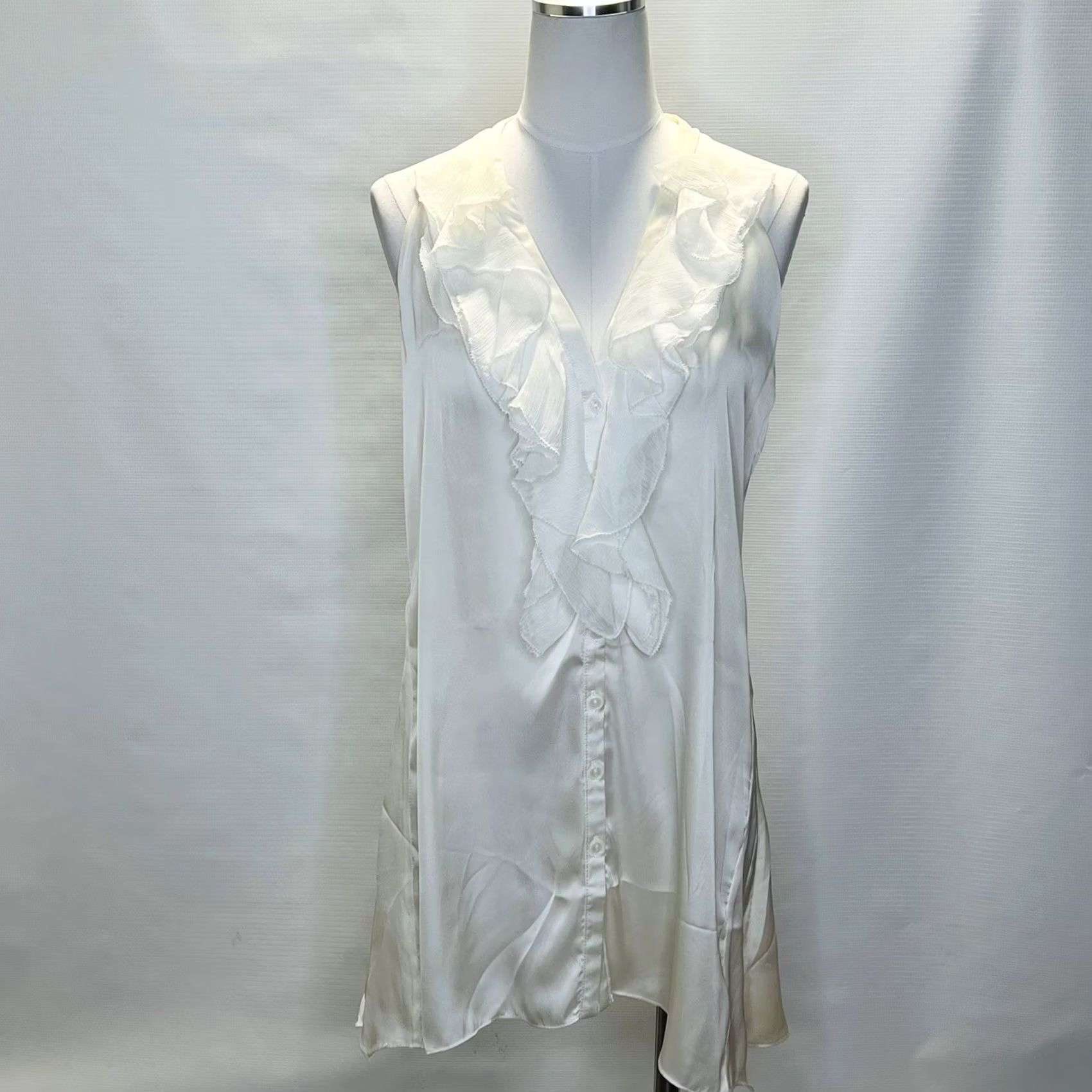 Soft Surroundings Soft Surroundings Shirt Womens Sleeveless Ruffle Tunic Blouse White Small Casual Party/Cocktail Travel Workwear Spring Summer Fall Size S / US 4 / IT 40 - 4 Thumbnail
