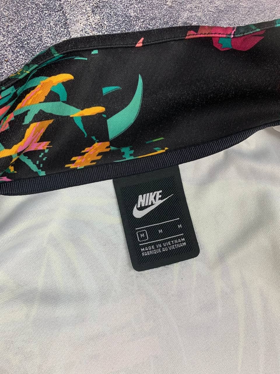 Nike Nike Men's Full Zip Tropical Print Track Jacket Size US M / EU 48-50 / 2 - 20 Thumbnail