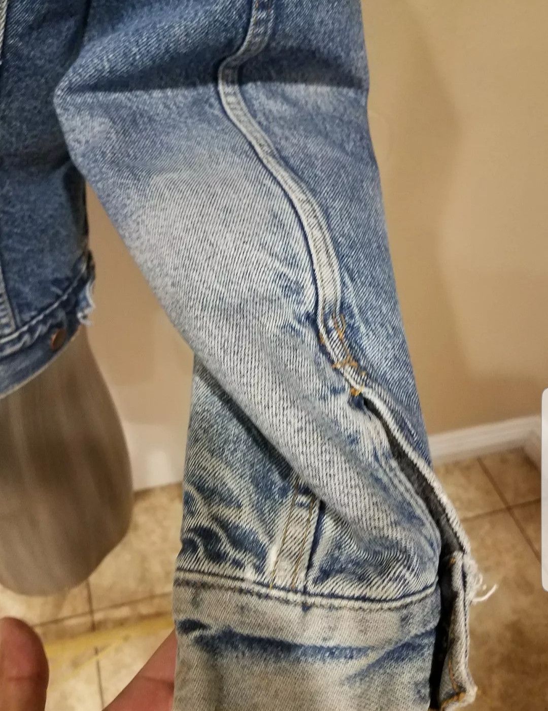 Levi's DENIM BLUE TRUCKER 70506 VINTAGE . Size US L / EU 52-54 / 3 - 8 Thumbnail