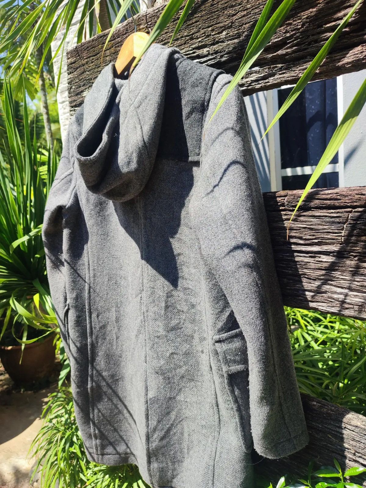 JW Anderson × Uniqlo Uniqlo x JW Anderson Wool Blend Duffle Coat (Grey) Size US M / EU 48-50 / 2 - 7 Thumbnail