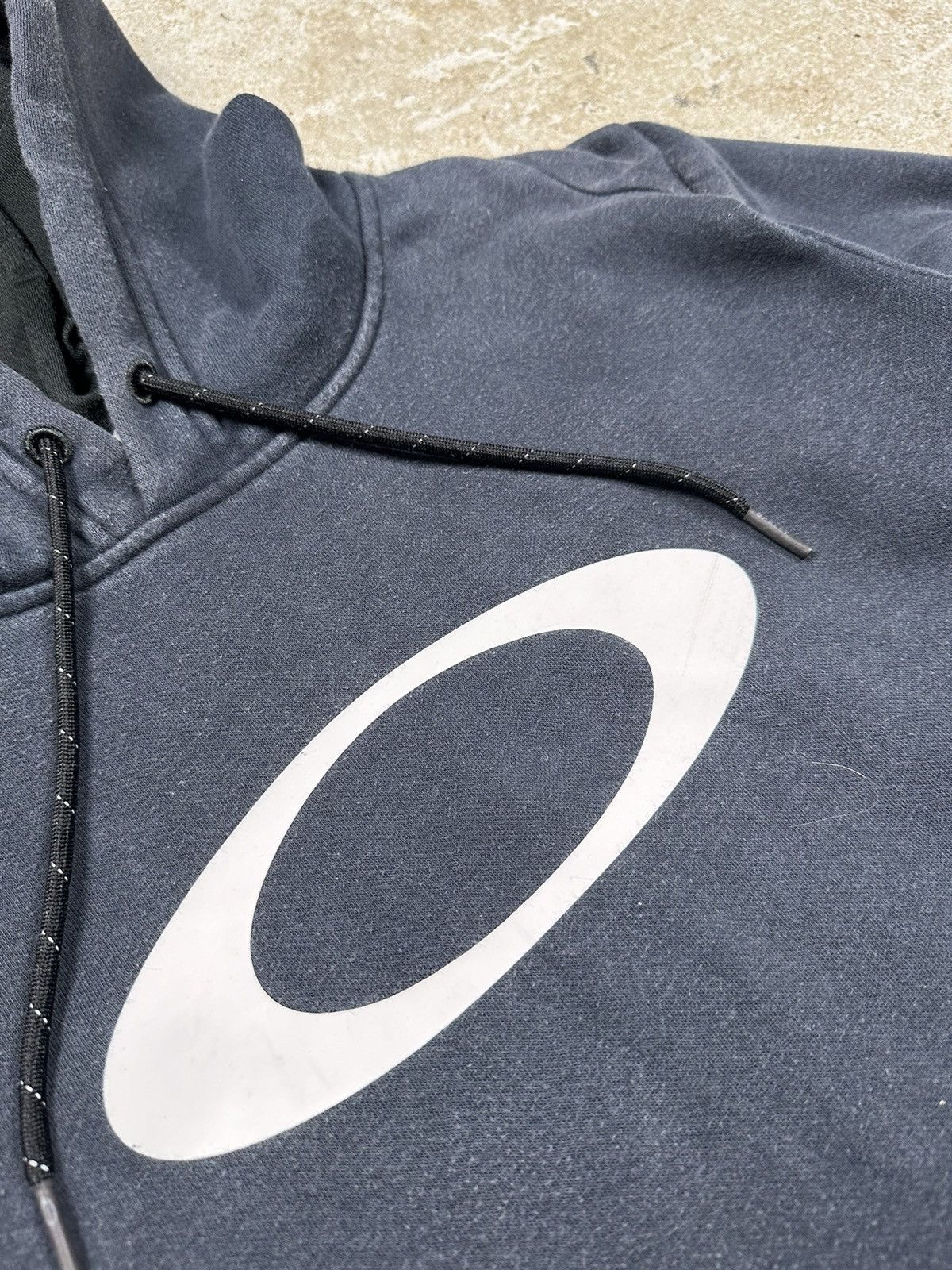 Oakley ‼️ Oakley Navy Big Logo Hoodie Sweatshirt Size US M / EU 48-50 / 2 - 6 Thumbnail