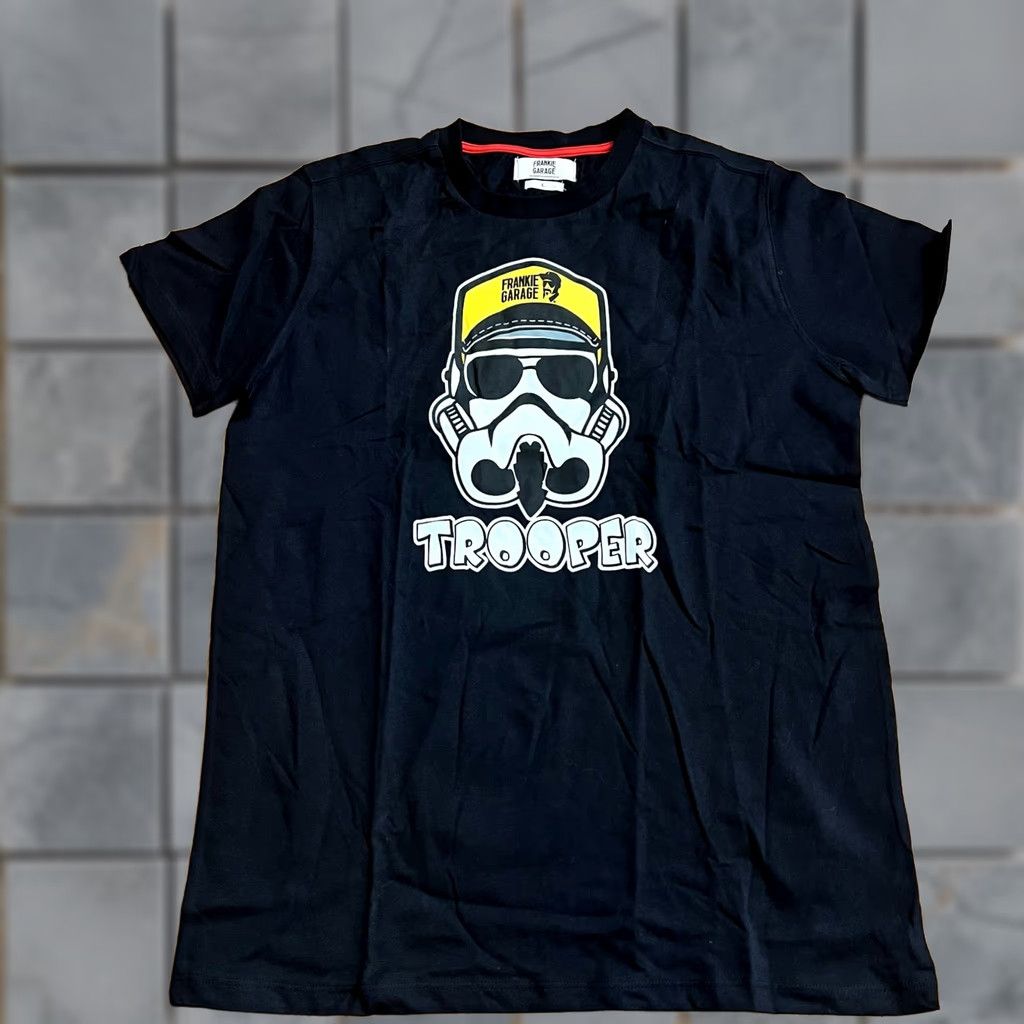 Garage VINTAGE Frankie Garage Shirt Mens Large Black Trooper Face Mask Hat Tshirt Size US L / EU 52-54 / 3 - 1 Thumbnail