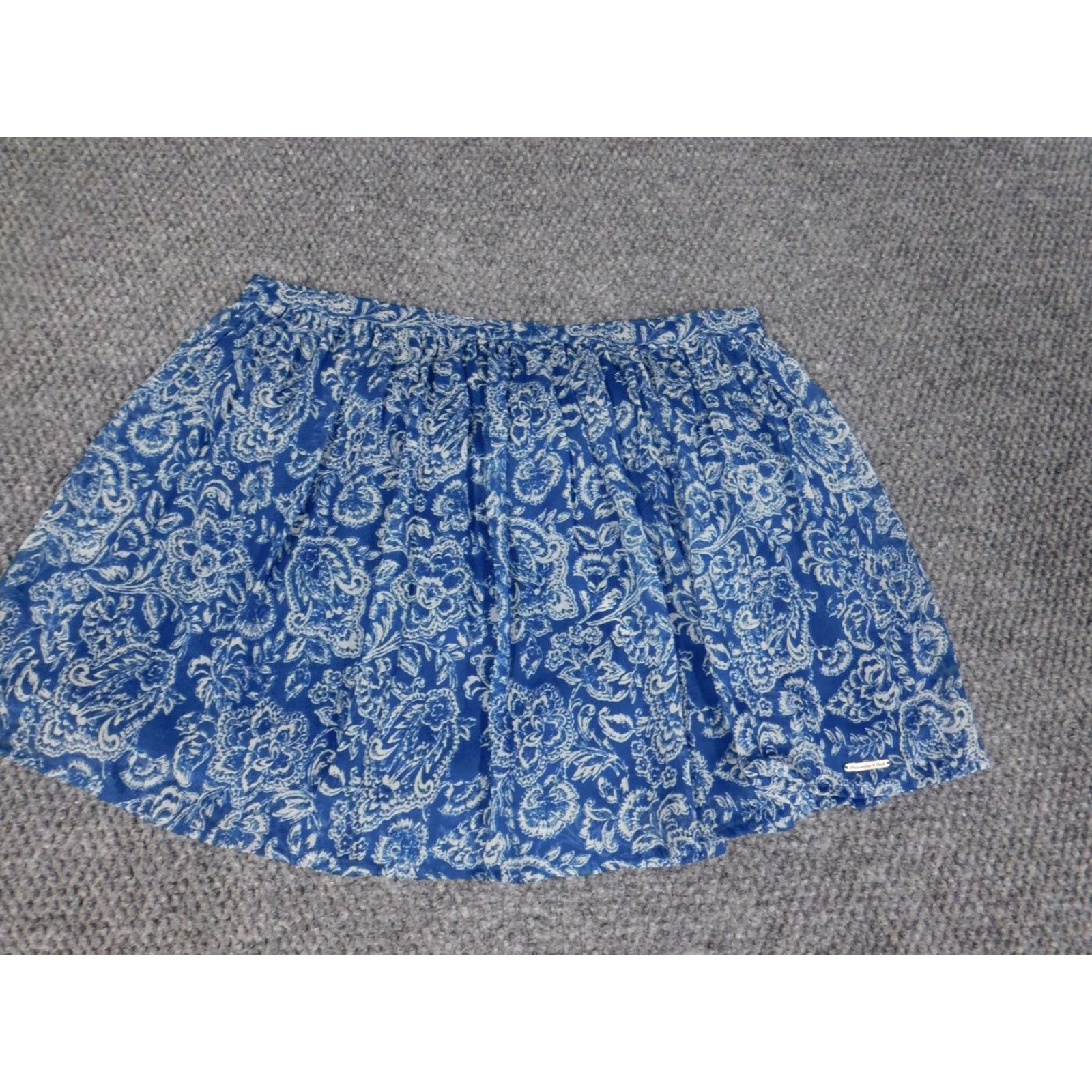 Abercrombie & Fitch VINTAGE Abercrombie & Fitch Skirt Womens M Blue Floral A-Line Short Stretch Ruffle Mid Rise Size 32" / US 10 / IT 46 - 4 Thumbnail