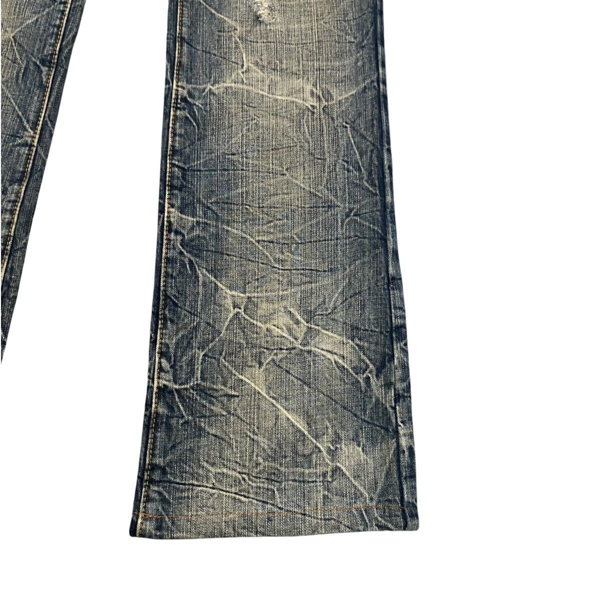 semanticdesign Semantic Design Distressed Denim Flare Jeans Size US 31 - 10 Thumbnail