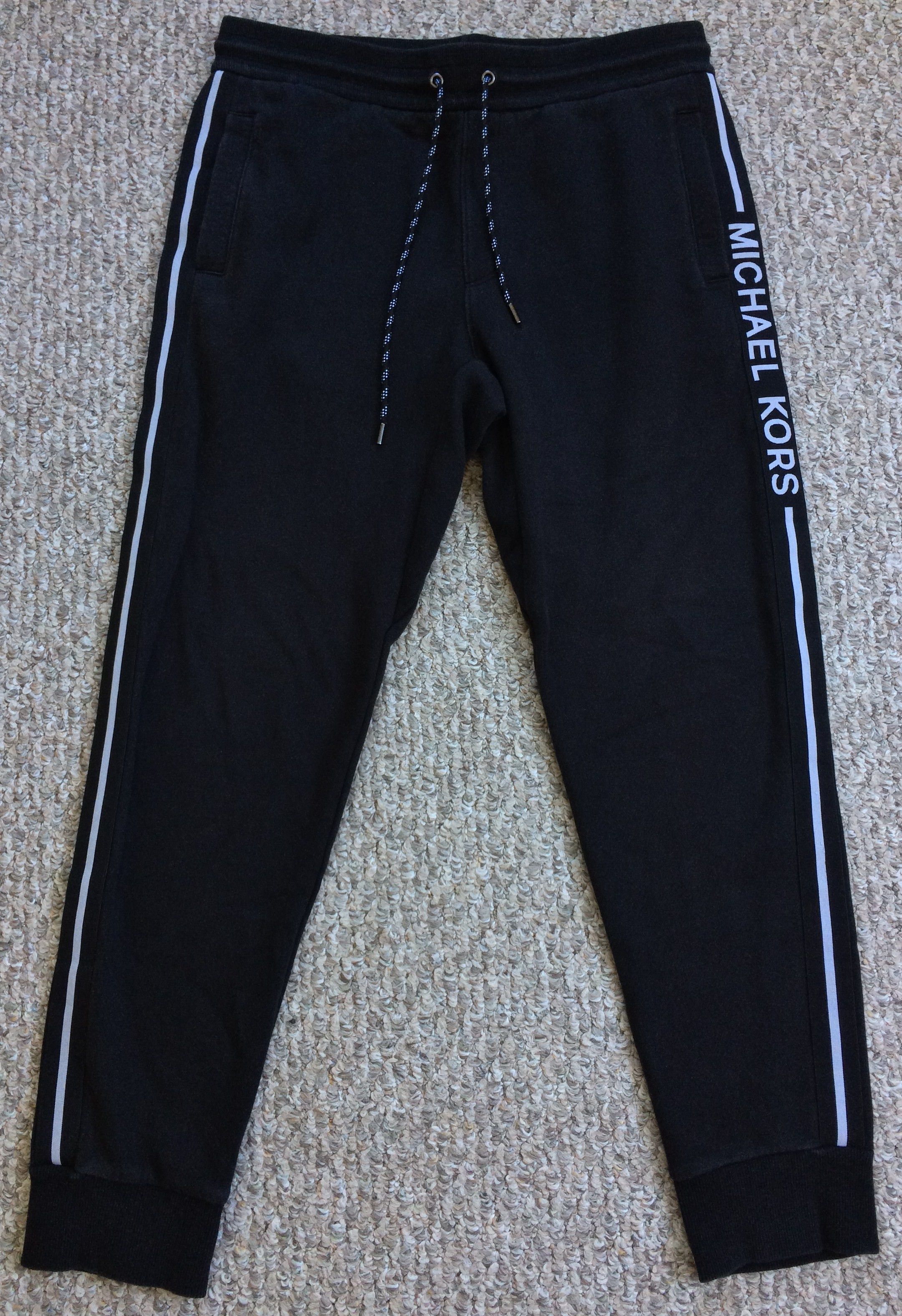 Michael Kors Michael Kors Logo Sweatpants Size US 30 / EU 46 - 1 Thumbnail
