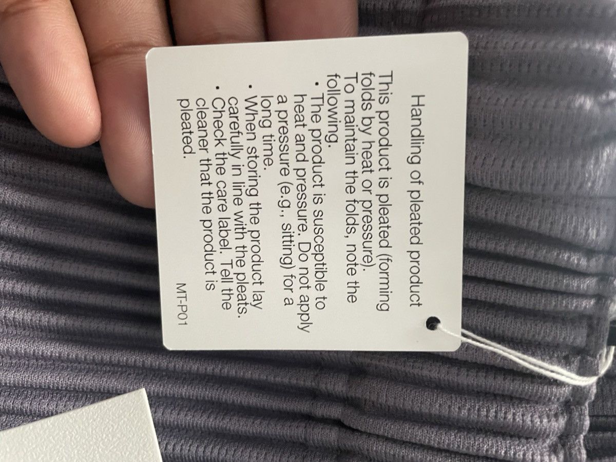 Homme Plisse Issey Miyake Homme Plissé Issey Miyake Purple Monthly Color Trouser Size US 29 - 12 Thumbnail