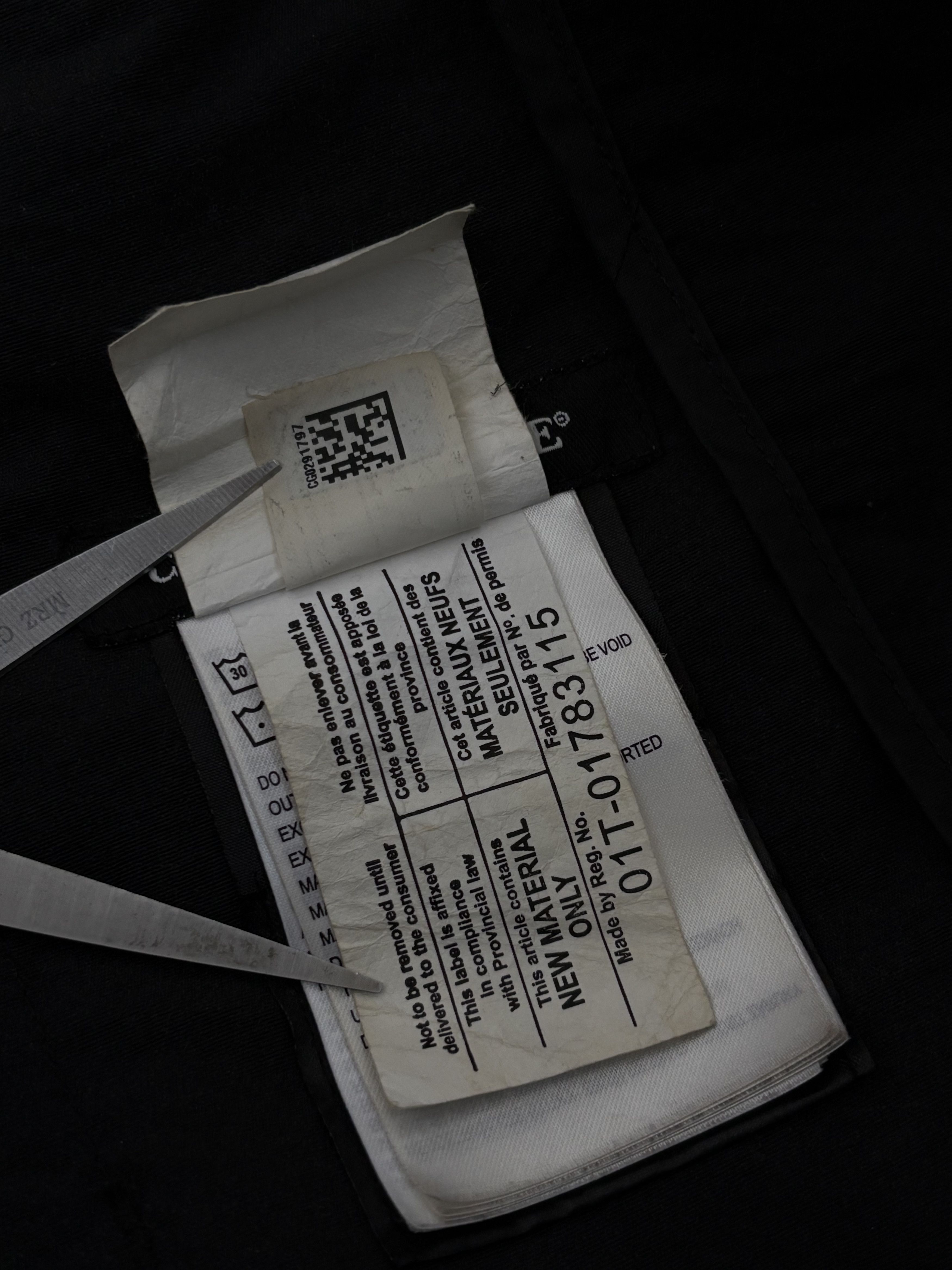 Canada Goose Canada Goose Voyager Jacket 2404M Black Noir Lightweight Size US S / EU 44-46 / 1 - 14 Thumbnail