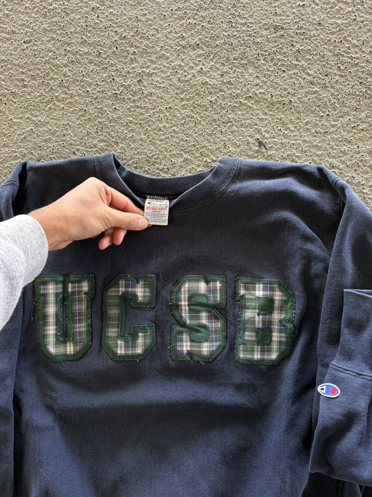 Champion 90S UCAL SANTA BARBARA CHAMPION REVERSE WEAVE SWEATSHIRT Size US L / EU 52-54 / 3 - 2 Thumbnail