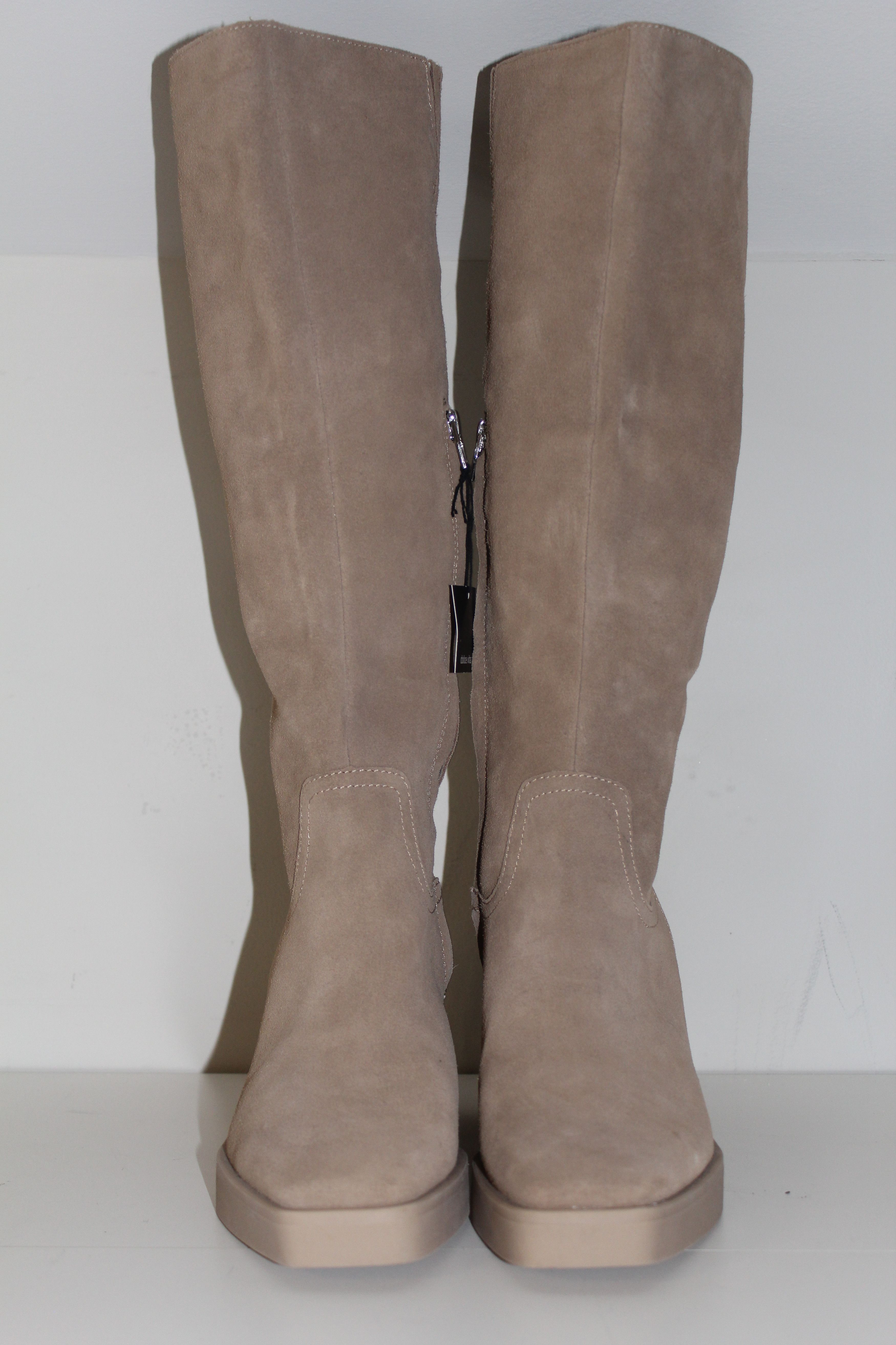 Dolce Vita Dolce Vita Corry H2O Dune Suede Knee High Boots Size 10 Size US 10 / IT 40 - 4 Thumbnail