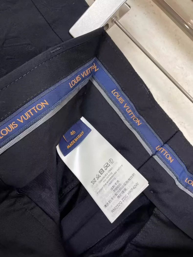 Louis Vuitton louis vuitton size US 46 Black trousers with presbyopia, d Size US 30 / EU 46 - 4 Thumbnail
