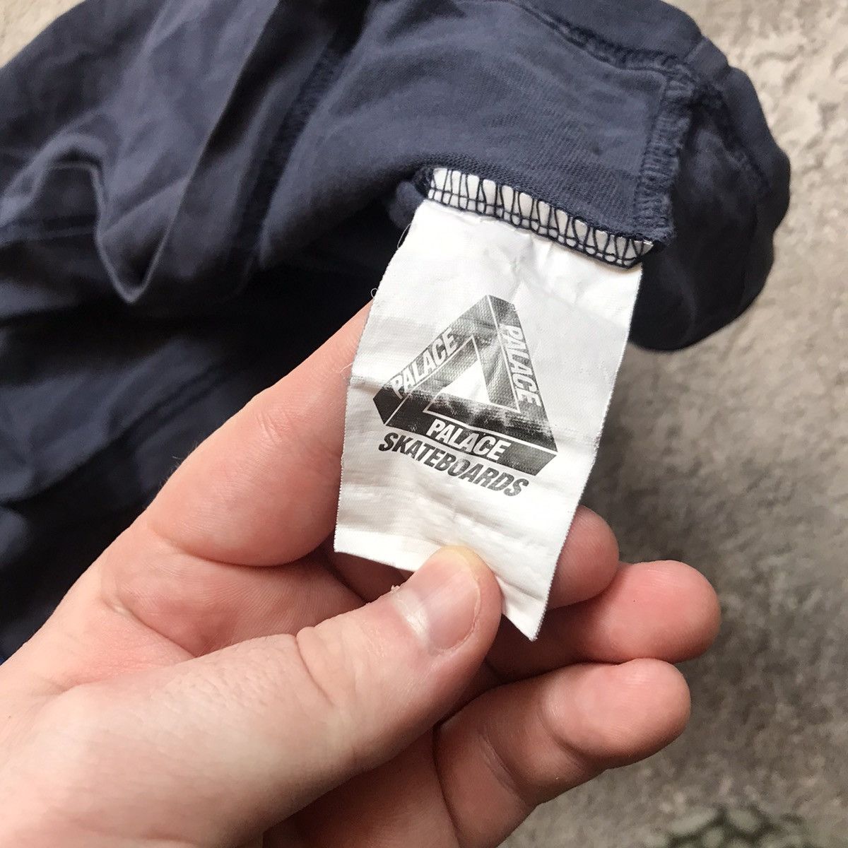 Vintage Vintage Palace Skateboards Graphic Tee Skate Y2K Sun Faded M Size US M / EU 48-50 / 2 - 6 Thumbnail