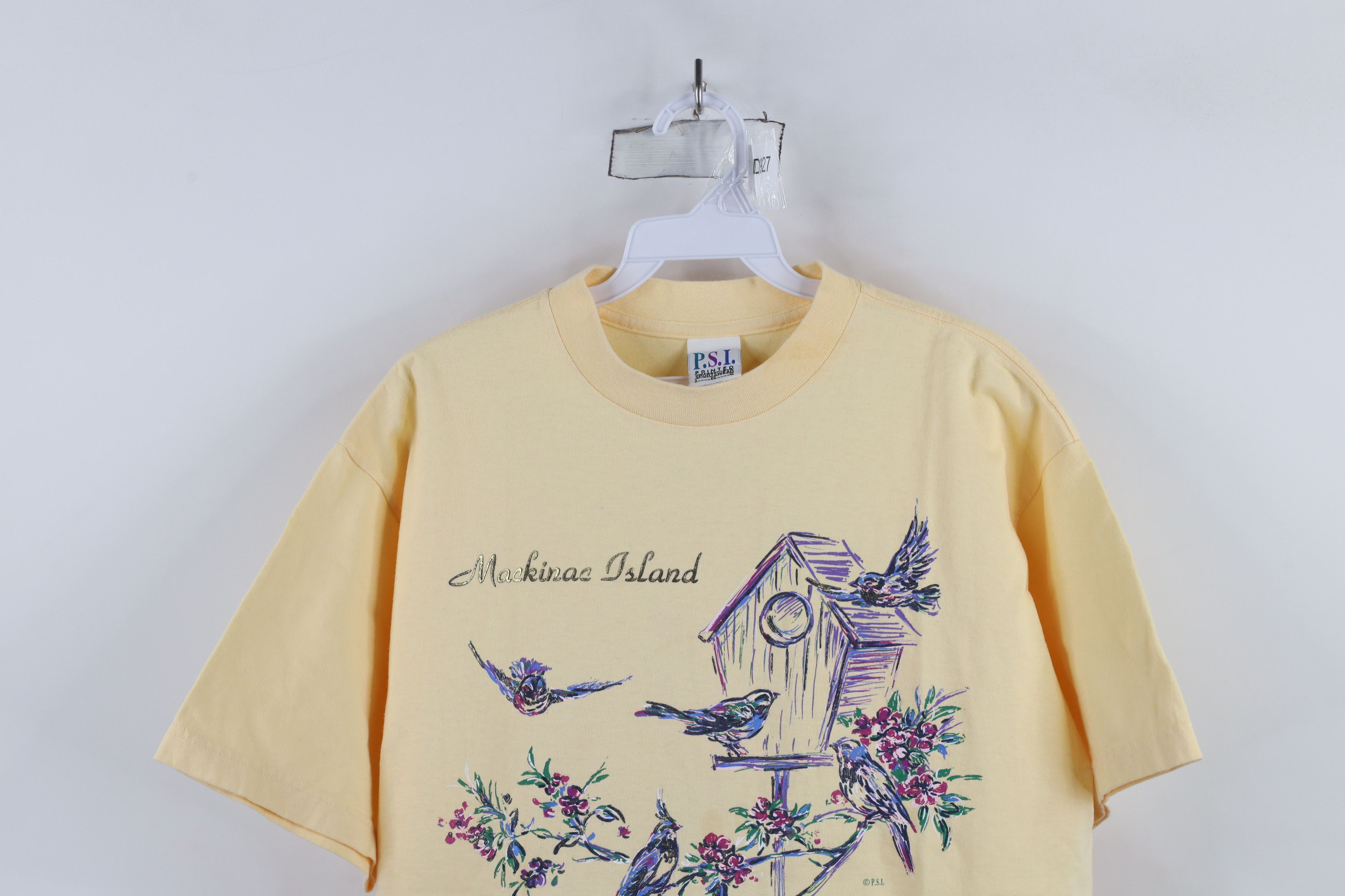Vintage Vintage 90s Streetwear Island Nature Bird Flower T-Shirt Size L / US 10 / IT 46 - 2 Thumbnail