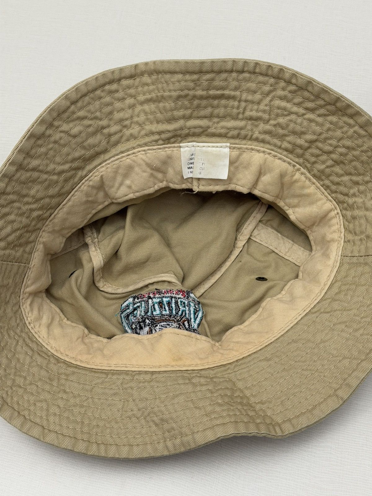 NBA Vintage 90s Vancouver Grizzlies Bucket Hat Safari Size S/M Size ONE SIZE - 5 Thumbnail