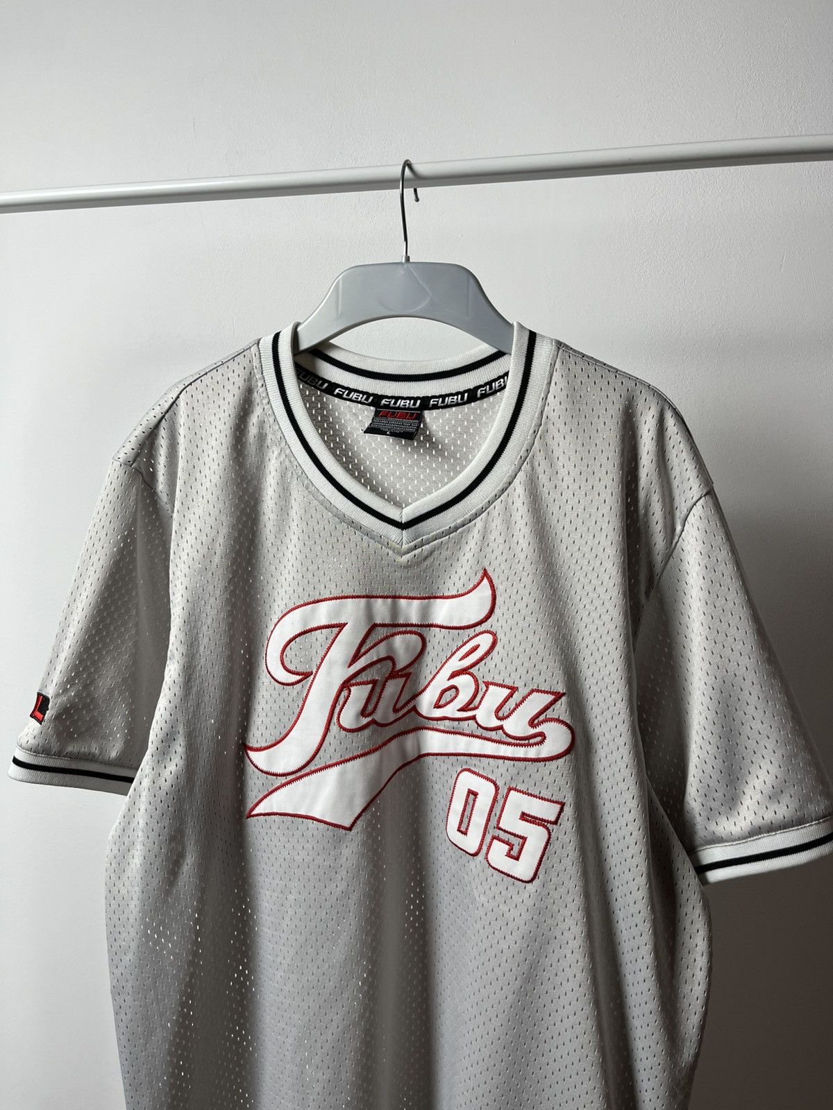 Fubu FUBU 05 Jersey Style Mesh Shirt White Red Hip Hop Y2K Size L Size US L / EU 52-54 / 3 - 2 Thumbnail
